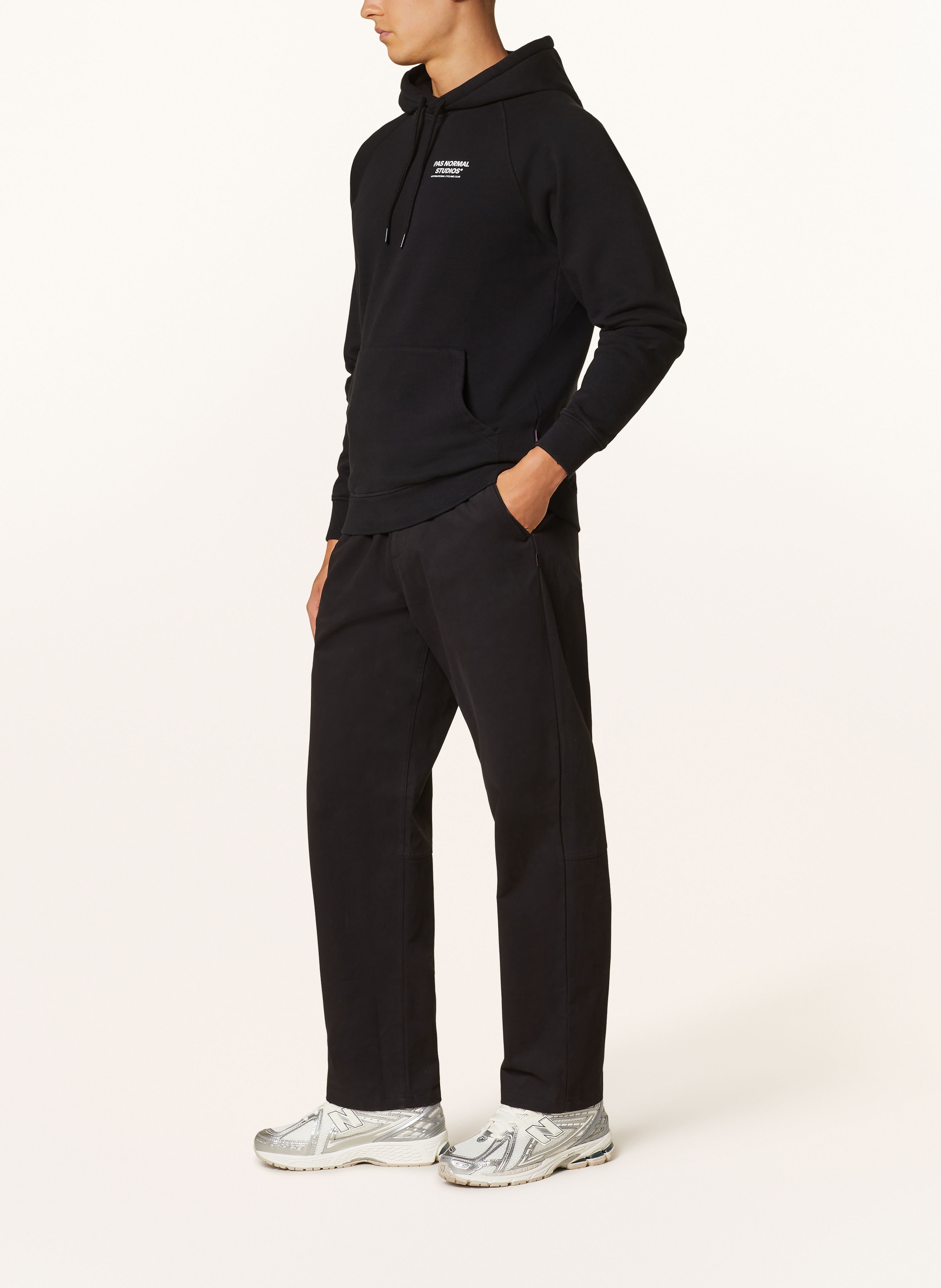 Thumbnail - Pas Normal Studios Hoodie Off-Race schwarz