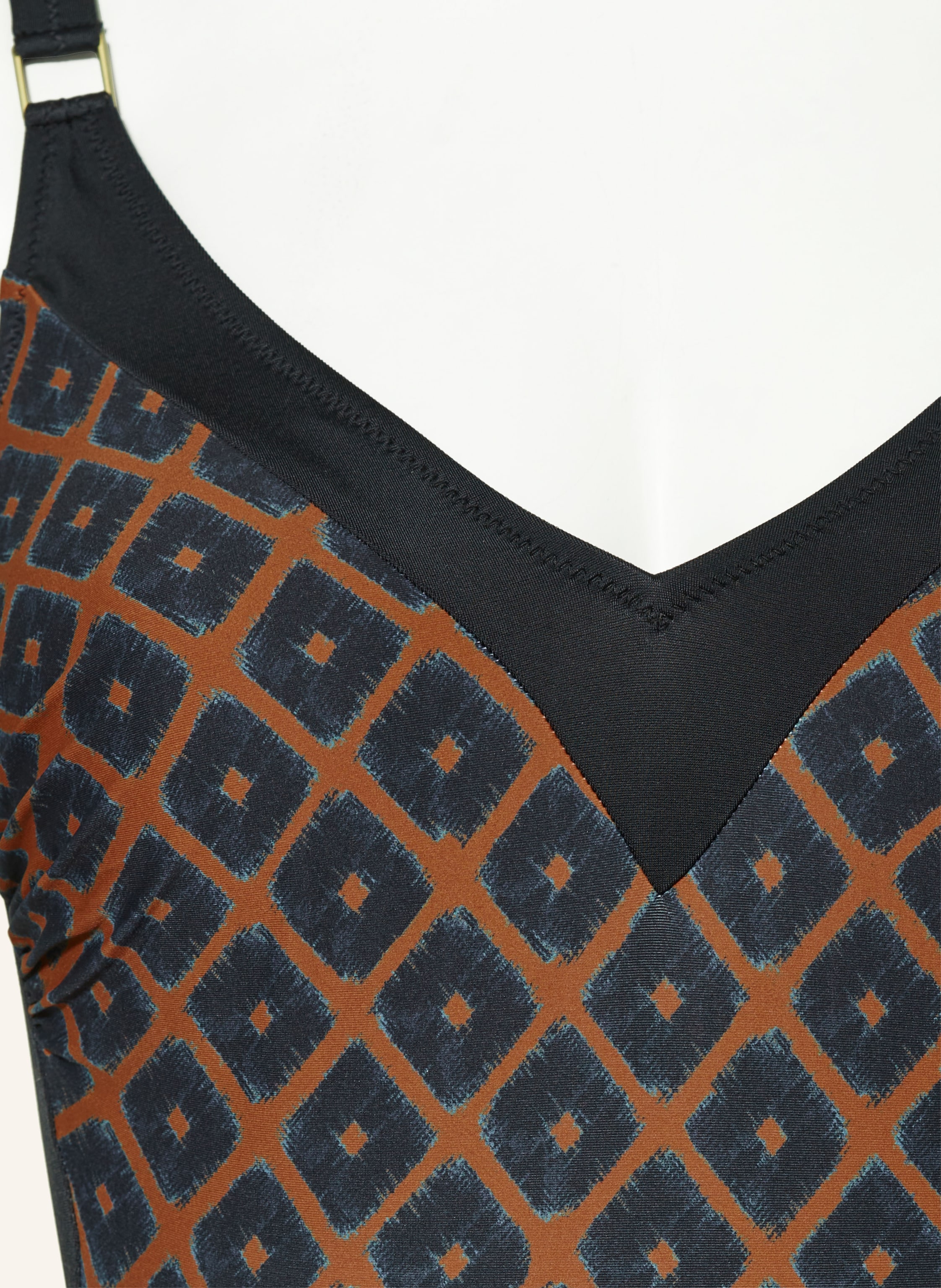 Thumbnail - Charmline Shape-Badeanzug Tobacco Fields schwarz