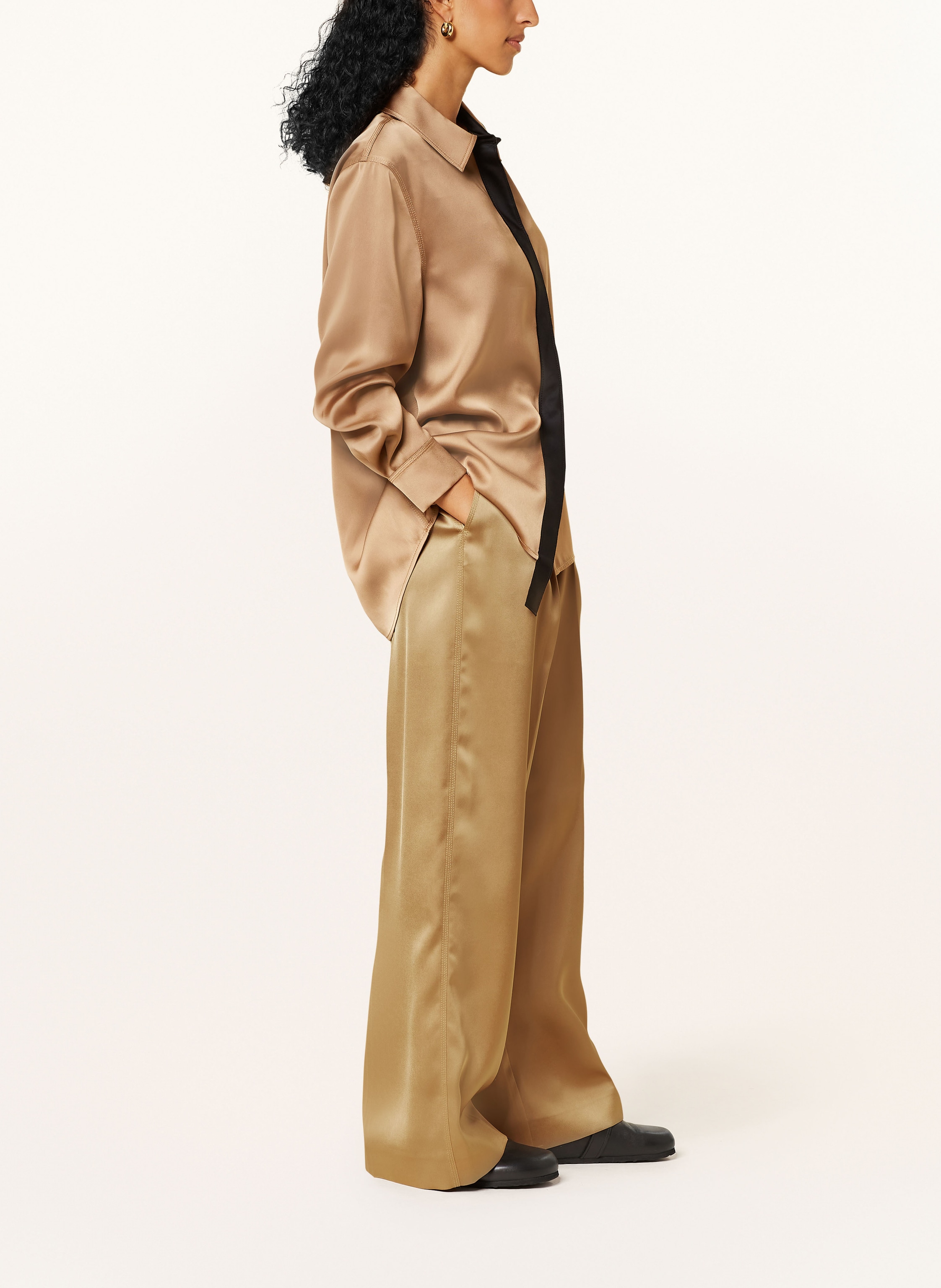 Thumbnail - Stine Goya Marlenehose Aus Satin beige