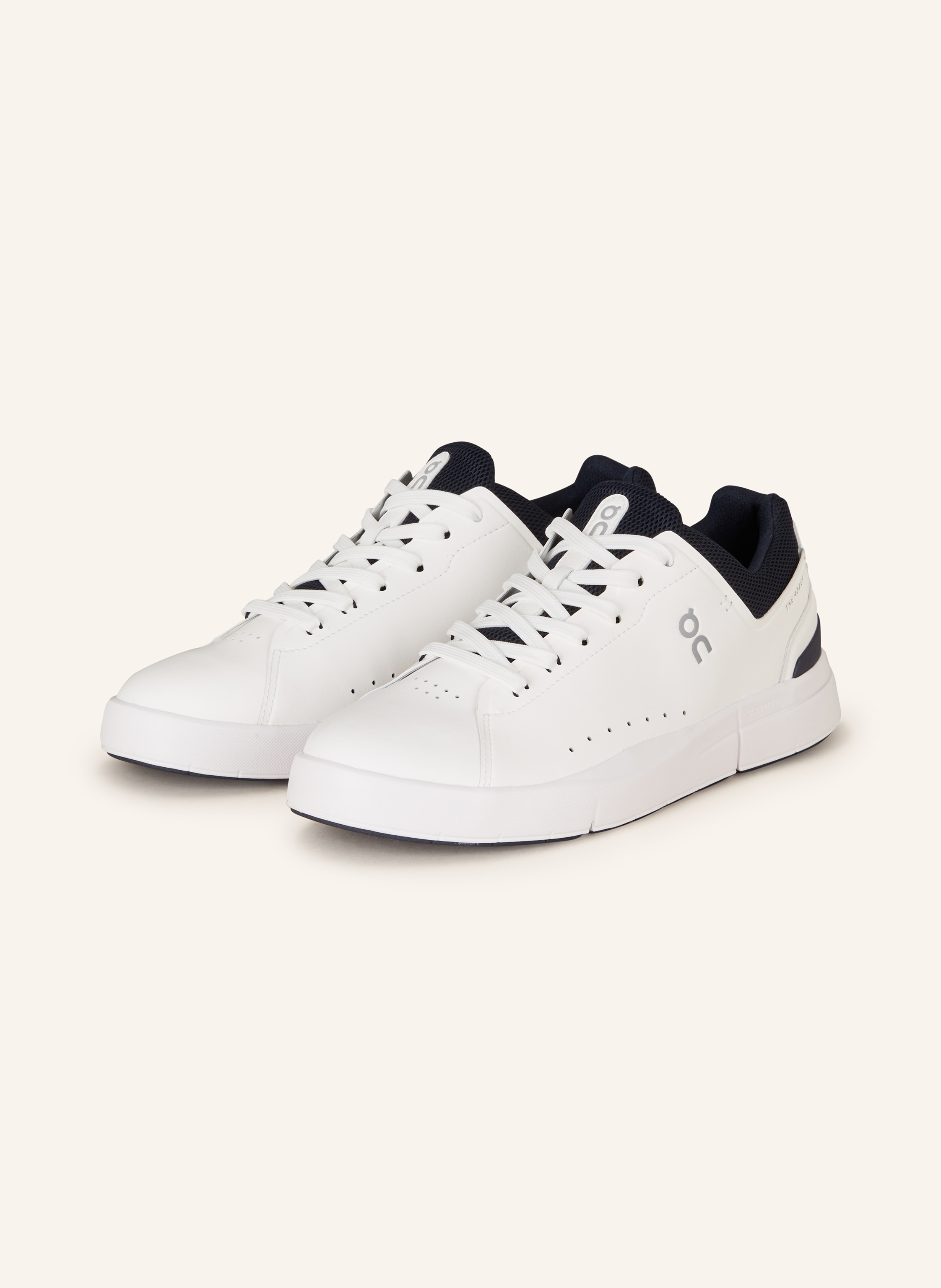On Asics Gel kapri karl ikonic lo lace sneakers 021 in white dark blue Stratus Marathon Running Shoes Sneakers 1011B428