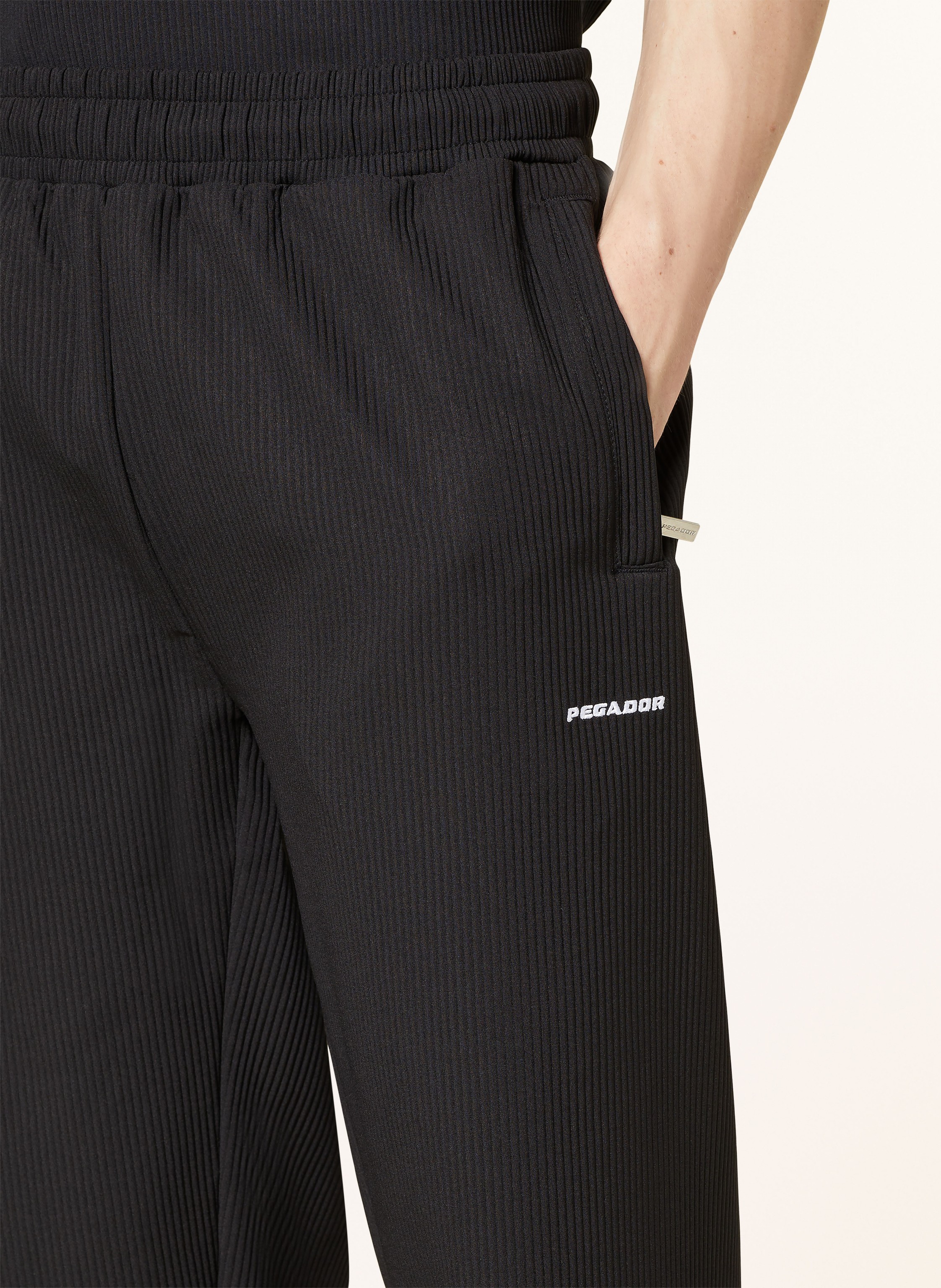 Thumbnail - Pegador Hose Troy Im Jogging-Stil Regular Fit schwarz