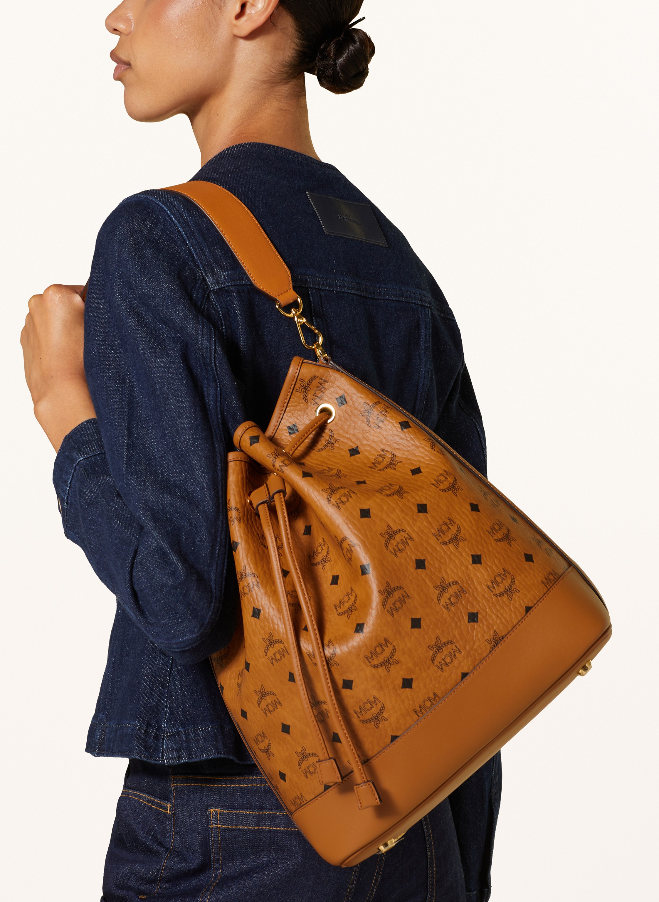 Thumbnail - Mcm Beuteltasche Dessau Vi Mit Herausnehmbarer Pouch braun