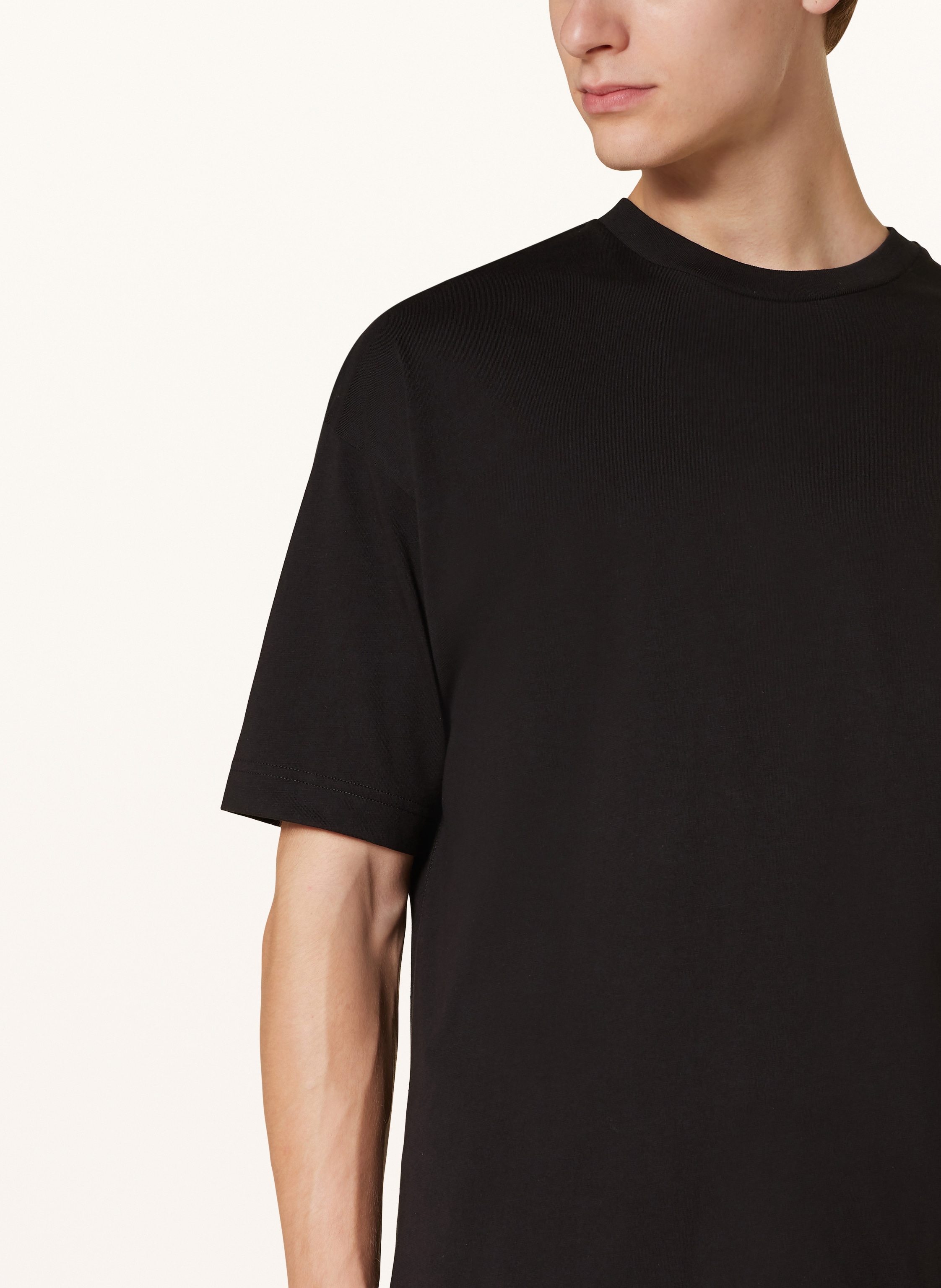Thumbnail - Drykorn T-Shirt Tommy schwarz