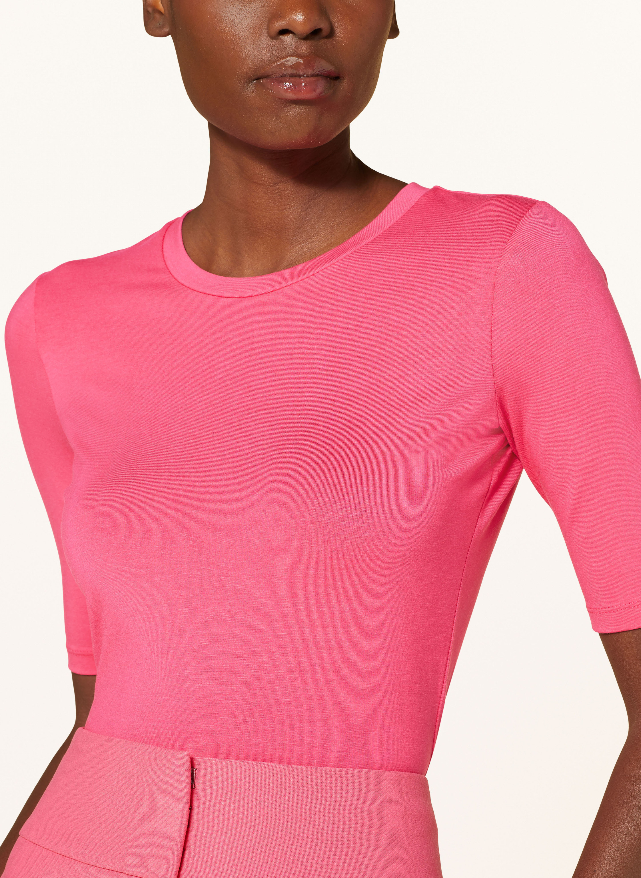 Thumbnail - Hugo T-Shirt Darnelia pink