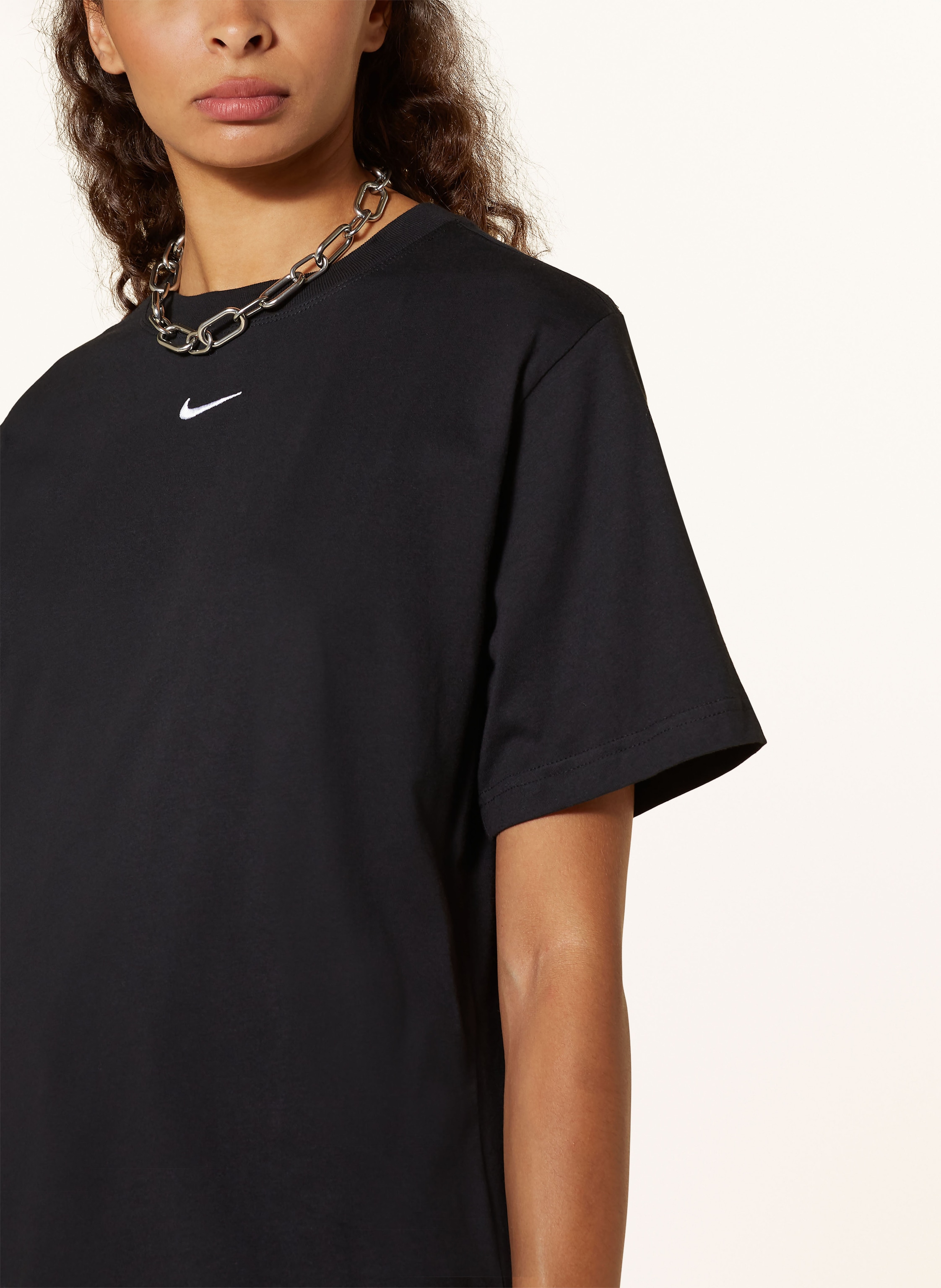 Thumbnail - Nike T-Shirt Sportswear Essential schwarz