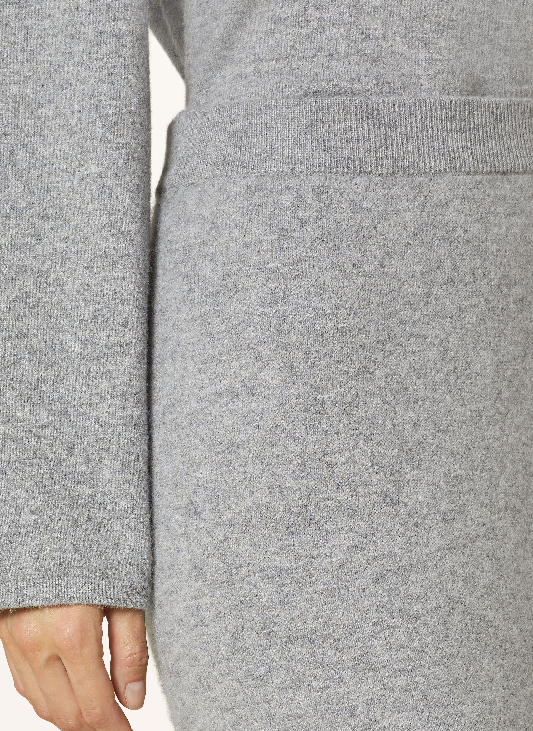 Thumbnail - Ftc Cashmere Strickrock Aus Cashmere grau