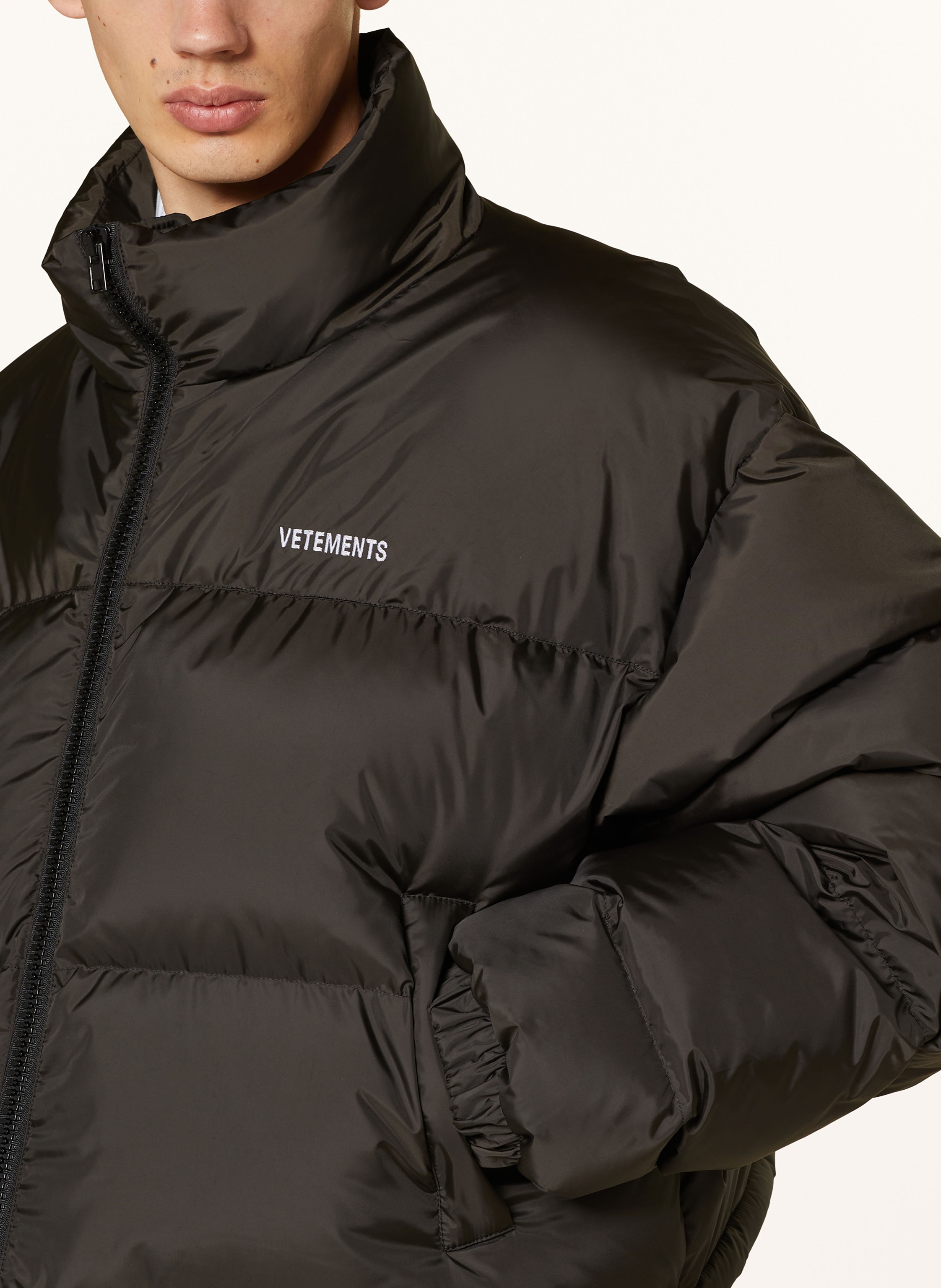 Thumbnail - Vetements Daunenjacke schwarz