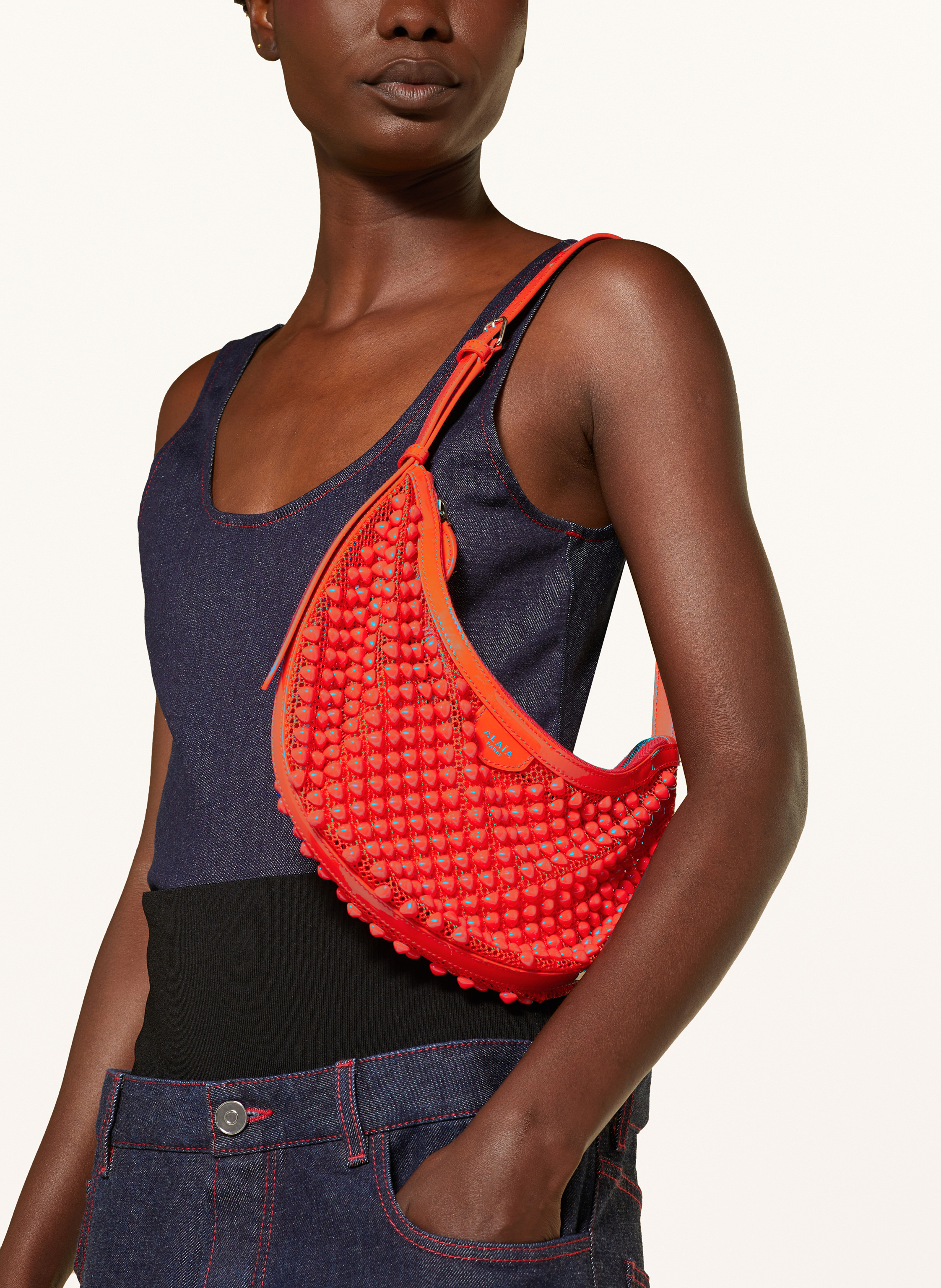 Thumbnail - Alaïa Handtasche One Piece Demi Mit Schmucksteinen rot