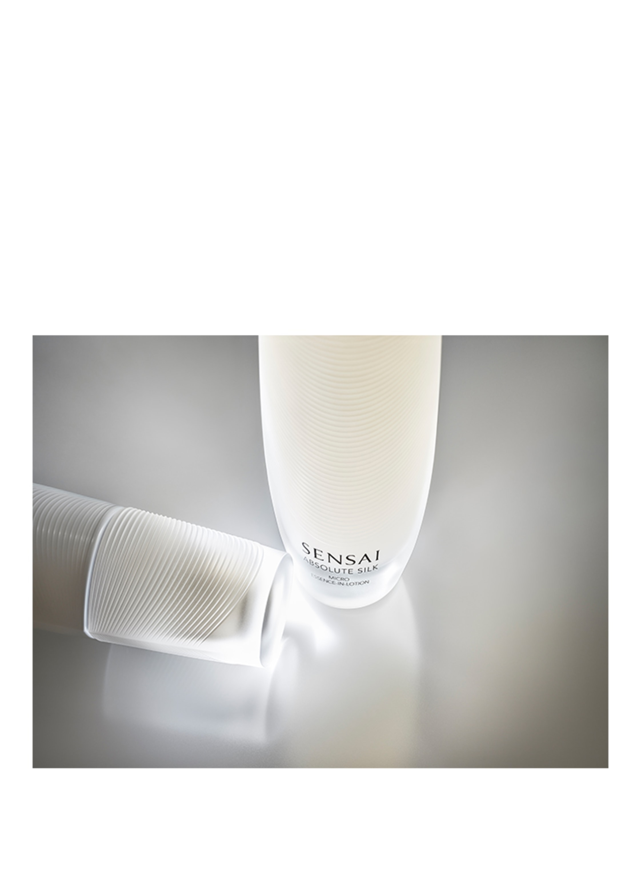Thumbnail - Sensai Absolute Silk Micro Essence-in-Lotion 125 ml