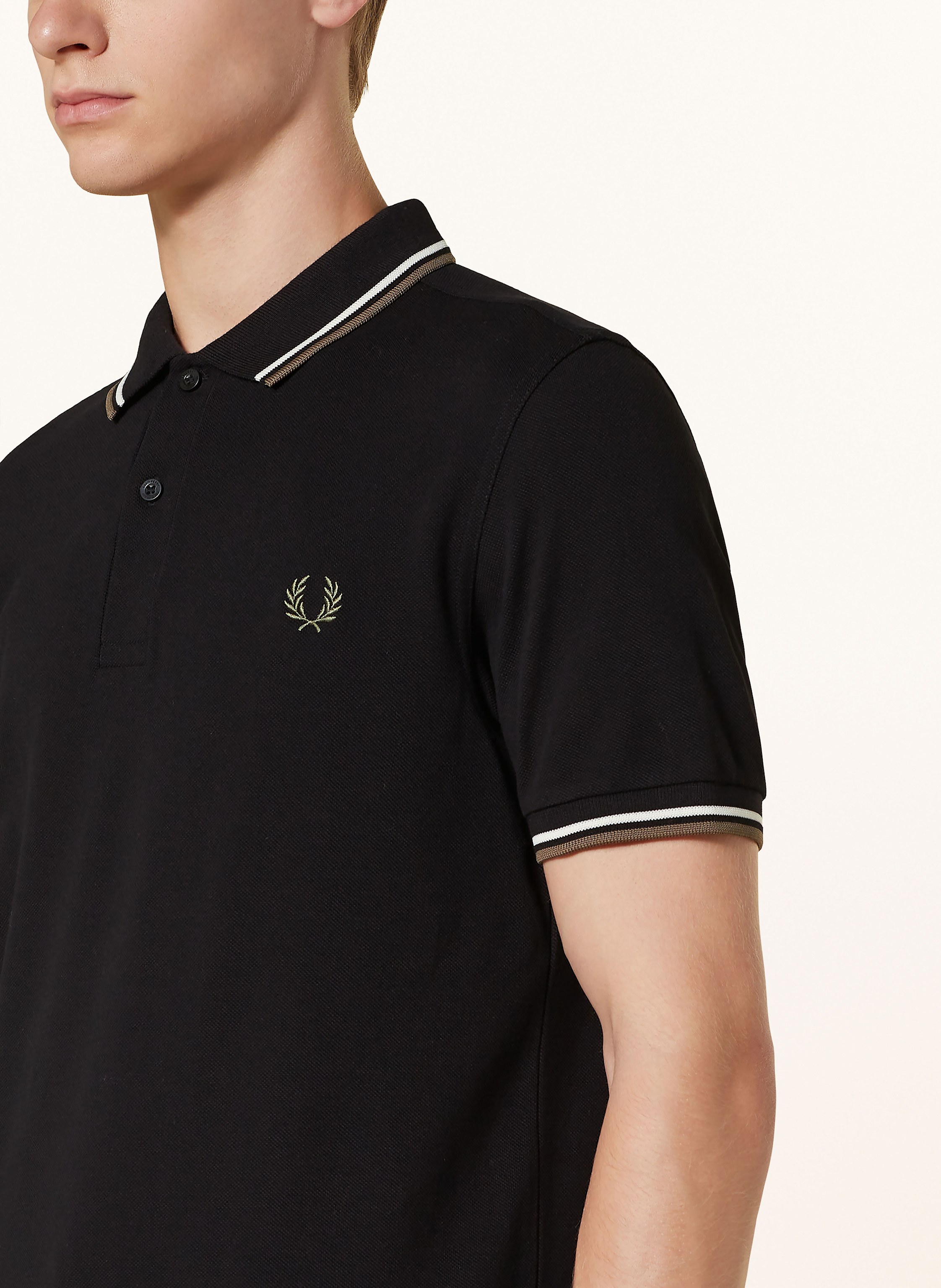 Thumbnail - Fred Perry Piqué-Poloshirt schwarz