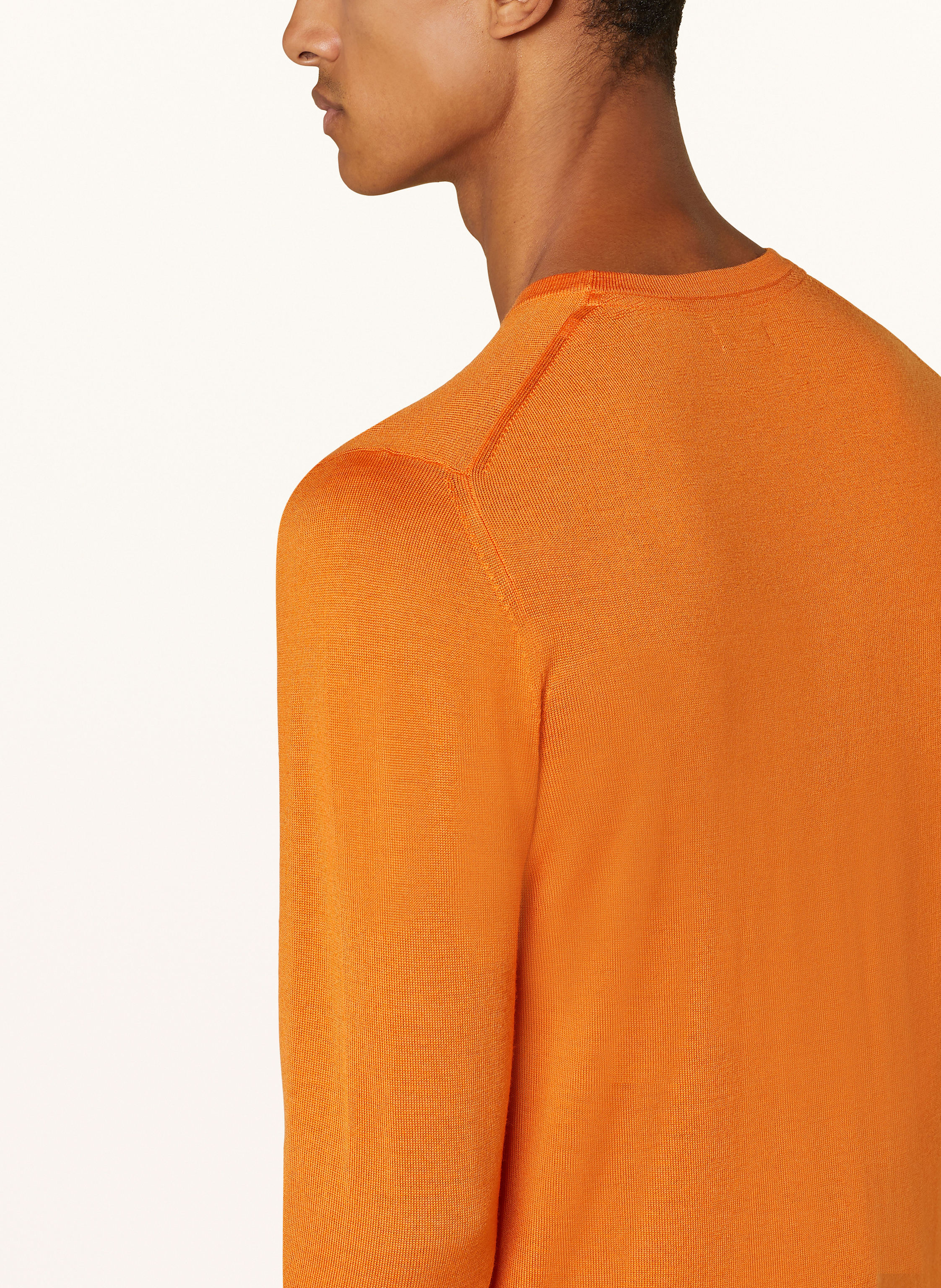 Thumbnail - Paul Pullover orange