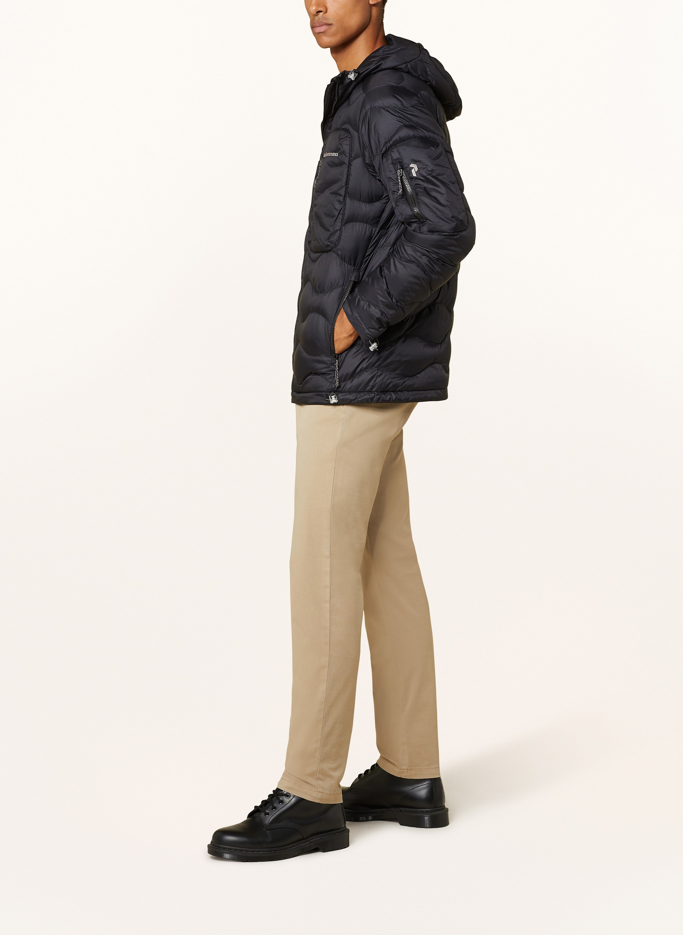 Thumbnail - Peak Performance Lightweight-Daunenjacke Helium Utility schwarz
