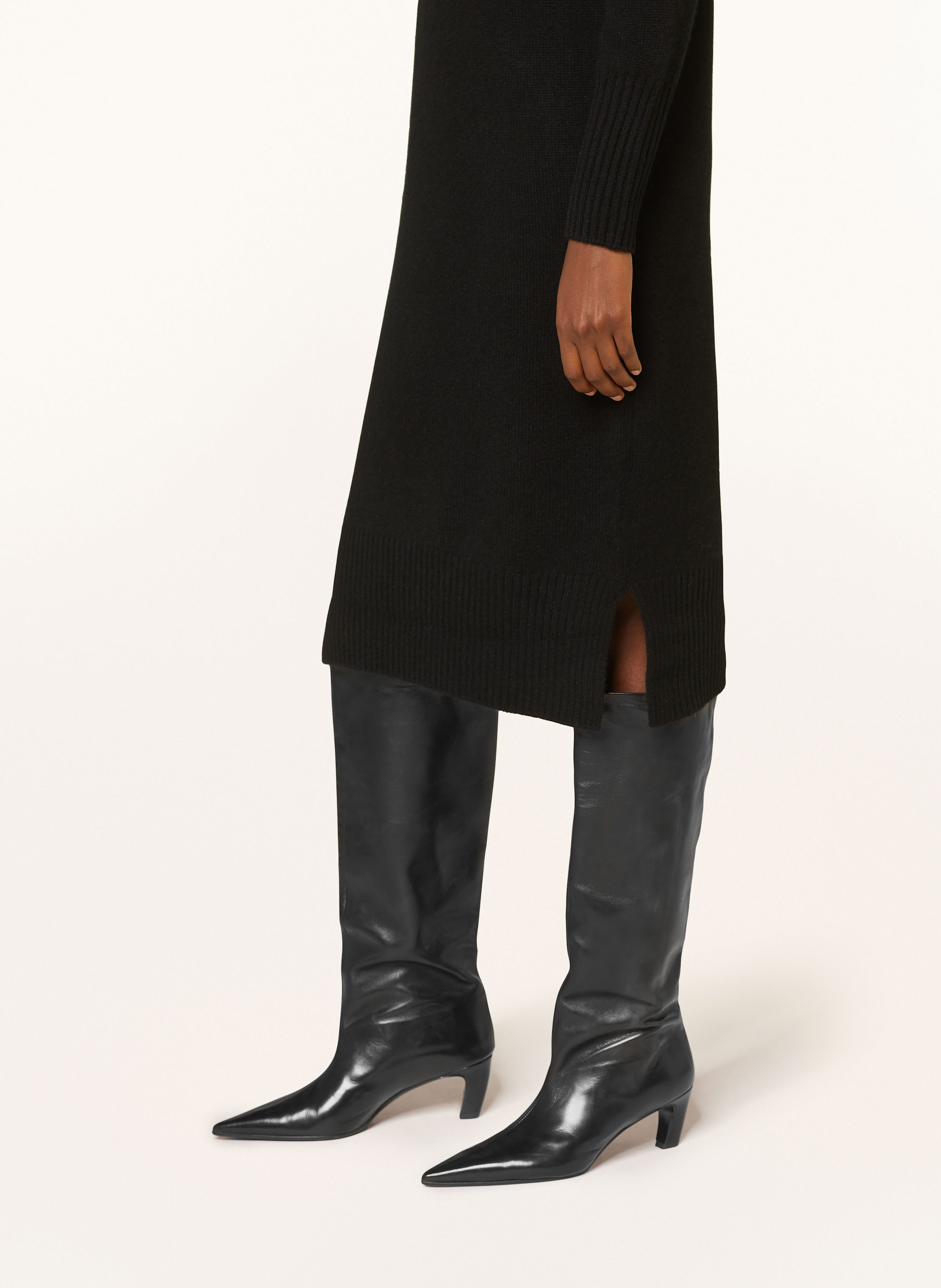 Thumbnail - Mrs & Hugs Strickkleid Aus Cashmere schwarz