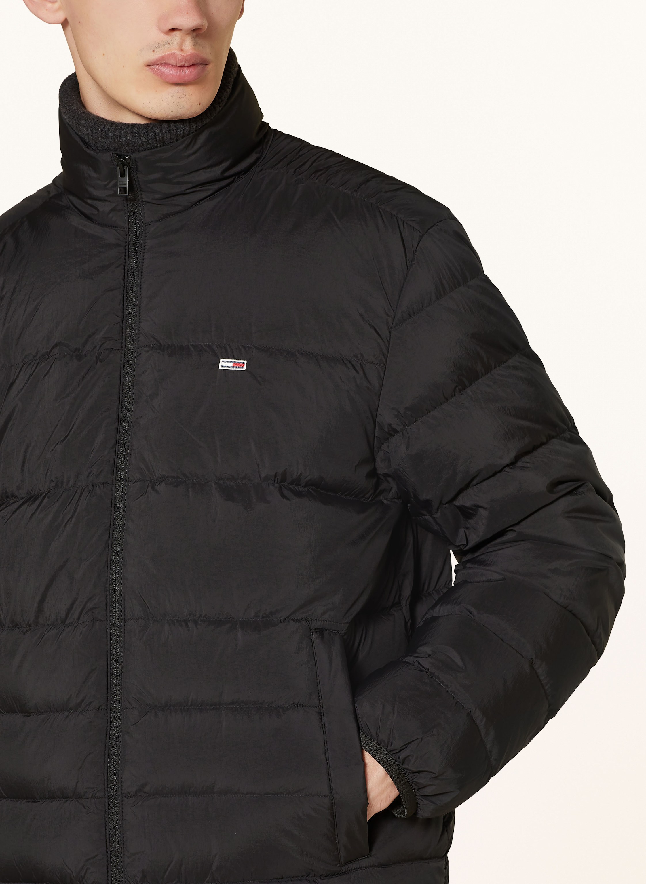 Thumbnail - Tommy Jeans Lightweight-Daunenjacke schwarz