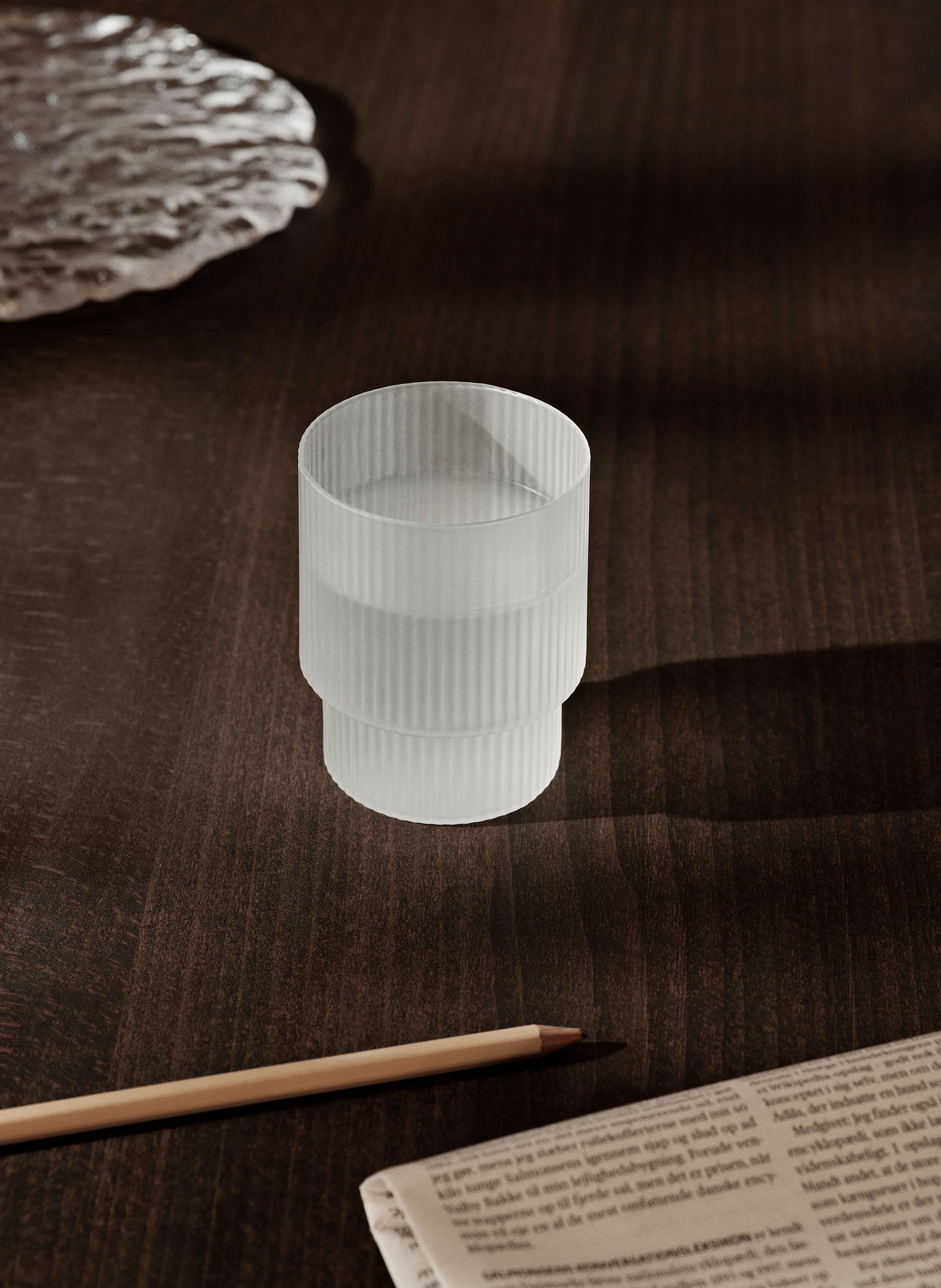 Thumbnail - Ferm Living 4er-Set Trinkgläser Ripple weiss