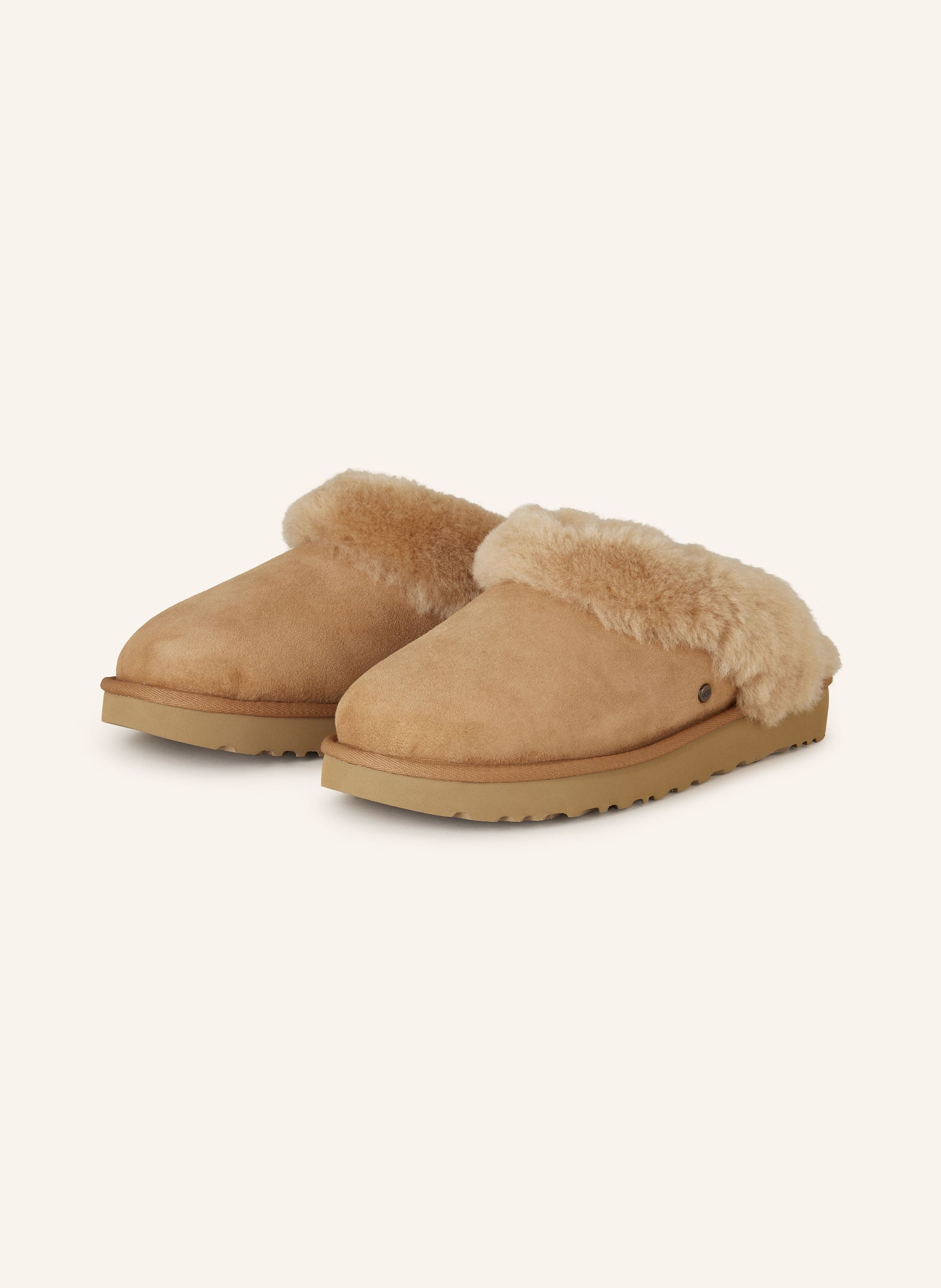 UGG Hausschuhe CLASSIC SLIPPER II in camel