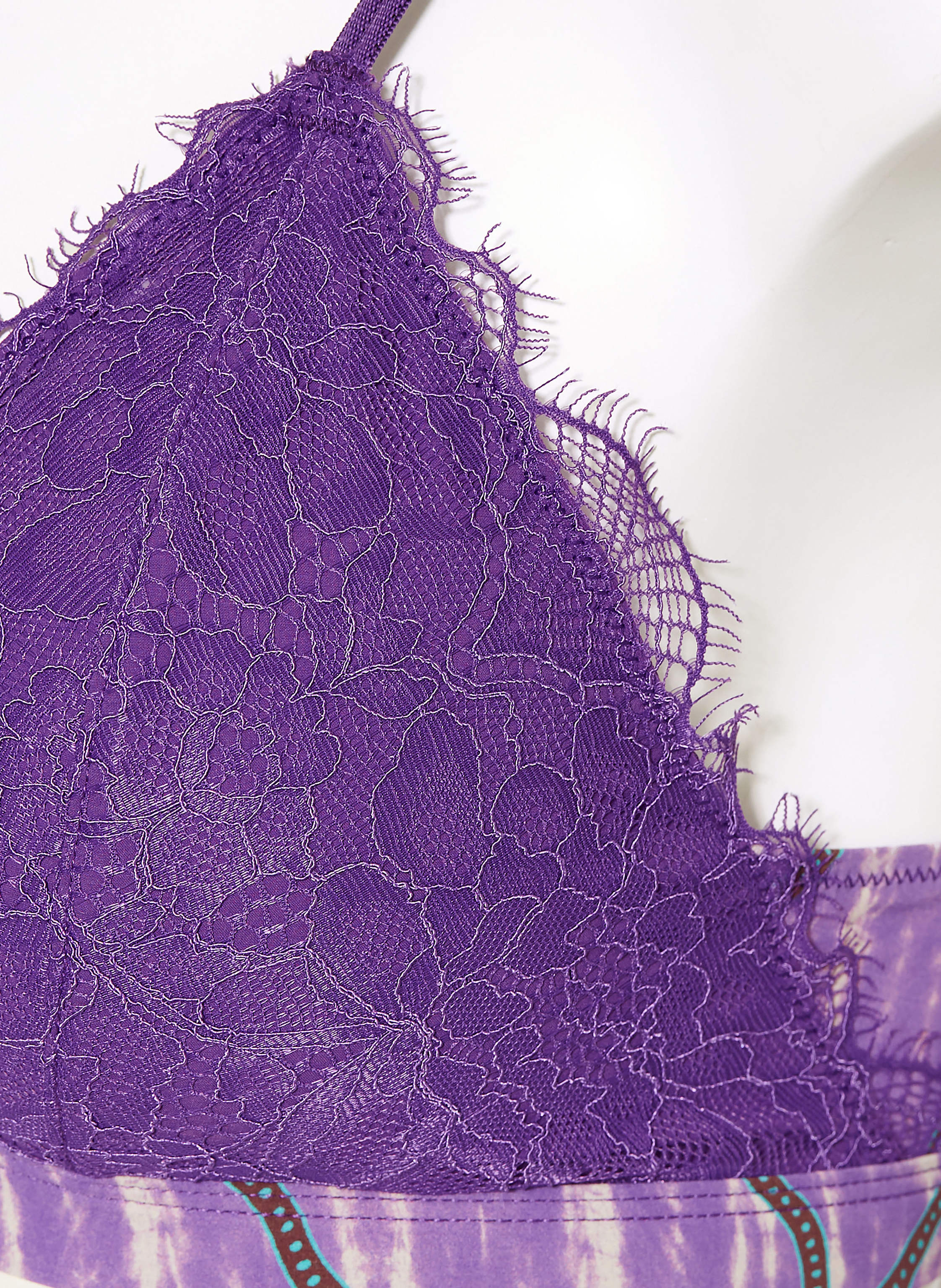 Thumbnail - Love Stories Triangel-Bh Hazel lila