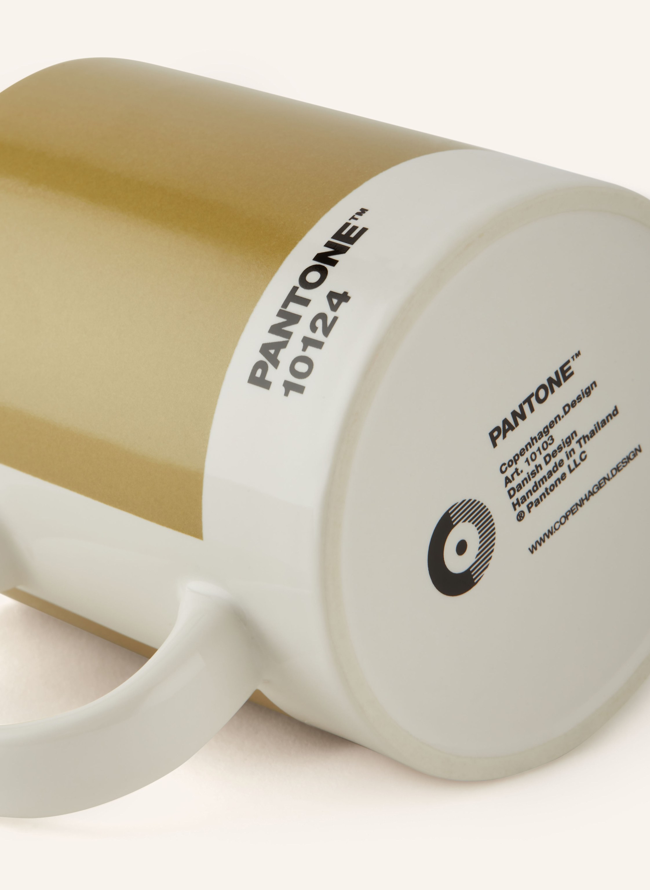 Thumbnail - Pantone Henkelbecher gold