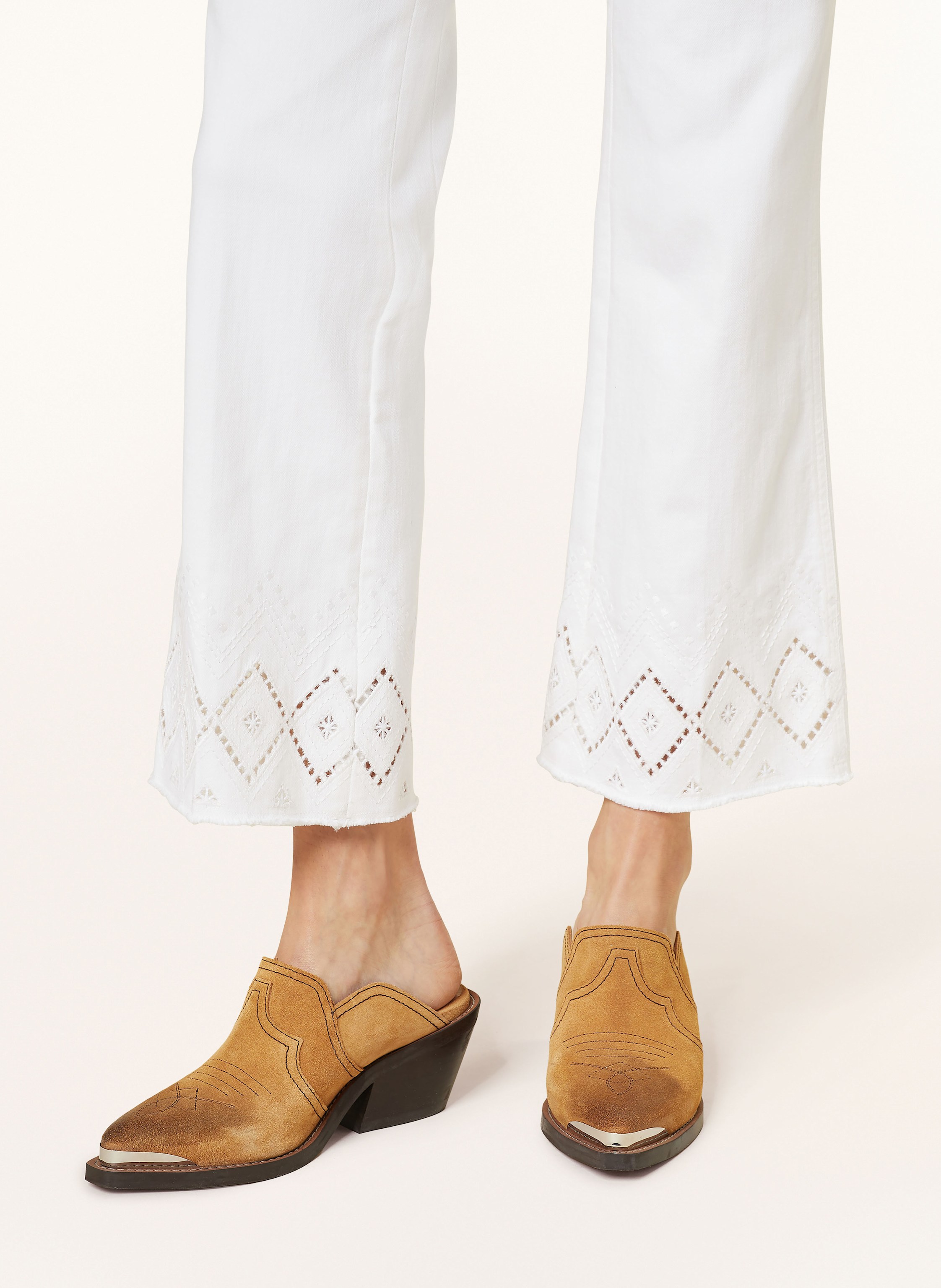 Thumbnail - Cambio Bootcut-Hose Francesca Mit Lochspitze weiss