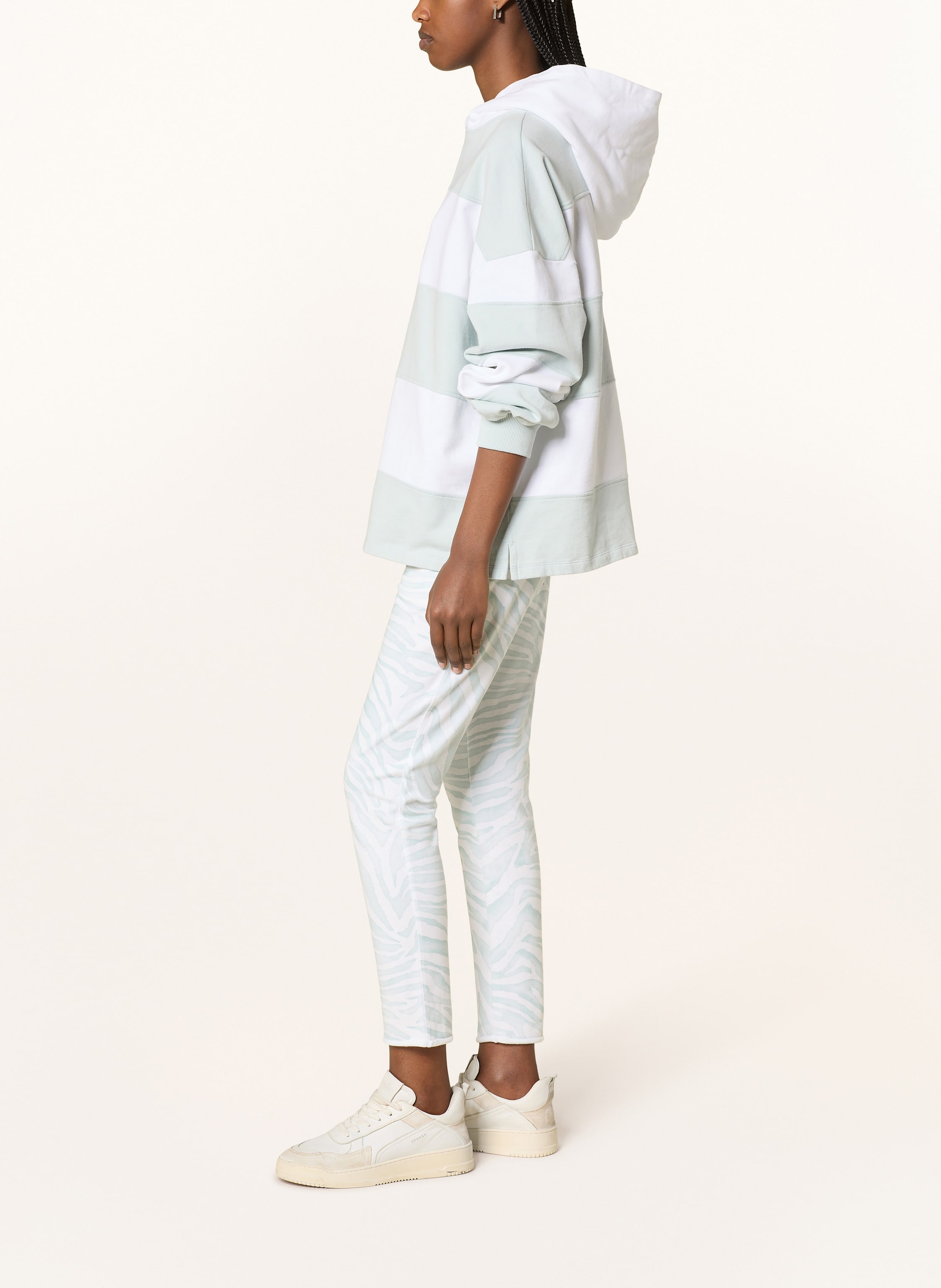 Thumbnail - Juvia Hoodie Caren gruen