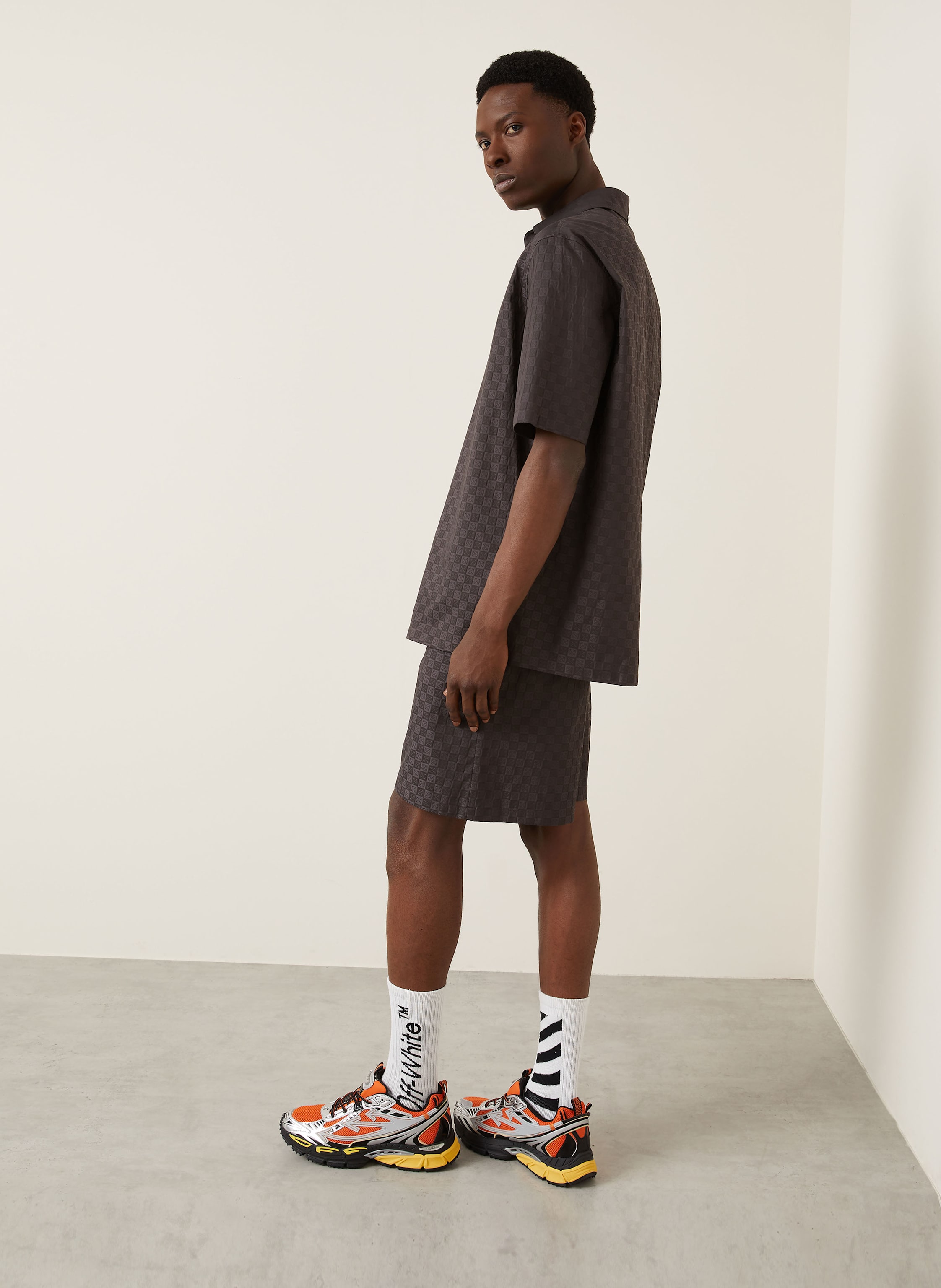 Thumbnail - Off-White Shorts braun