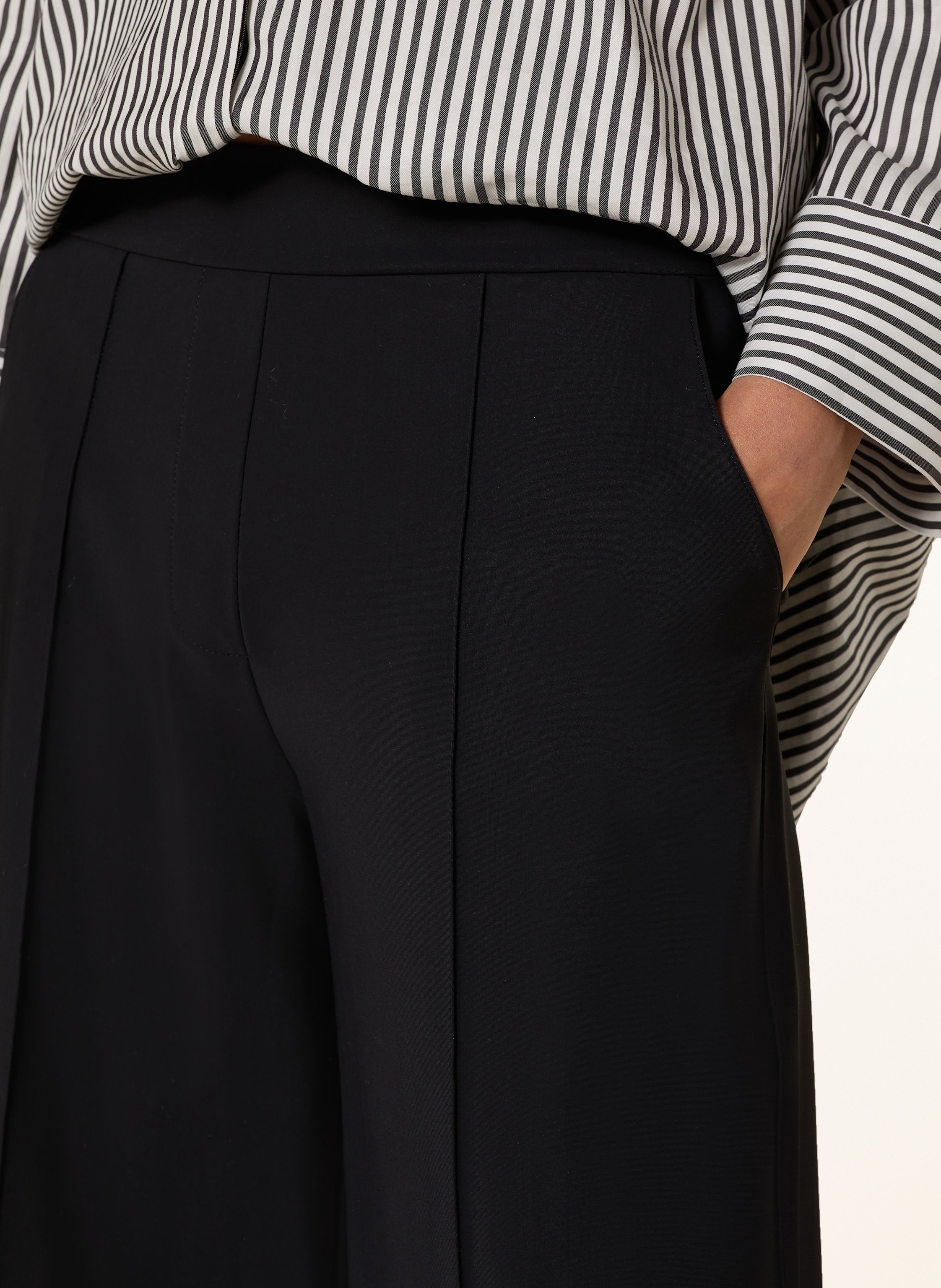 Thumbnail - Mrs & Hugs Marlenehose schwarz