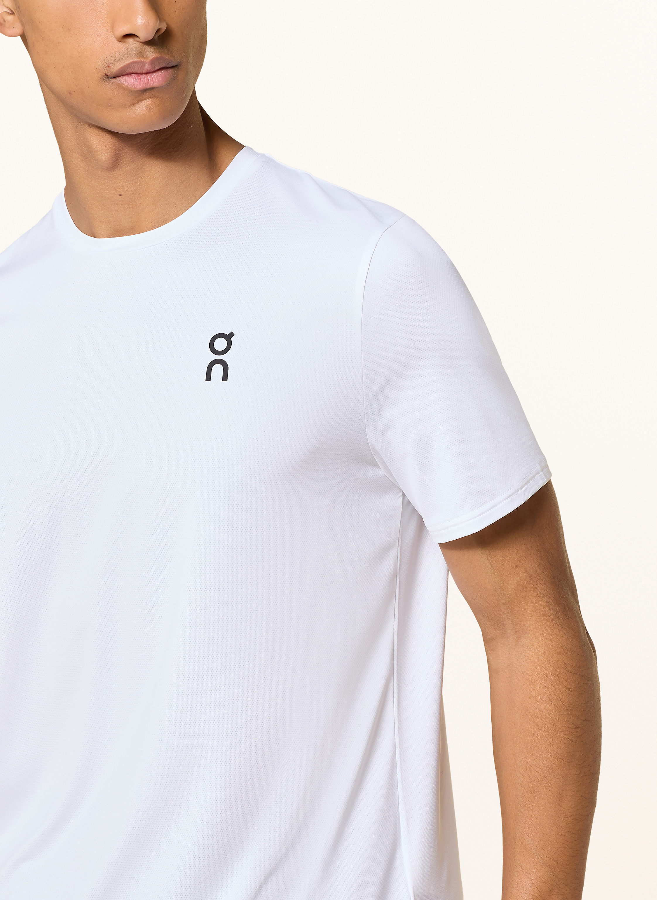 Thumbnail - On T-Shirt Court-T weiss