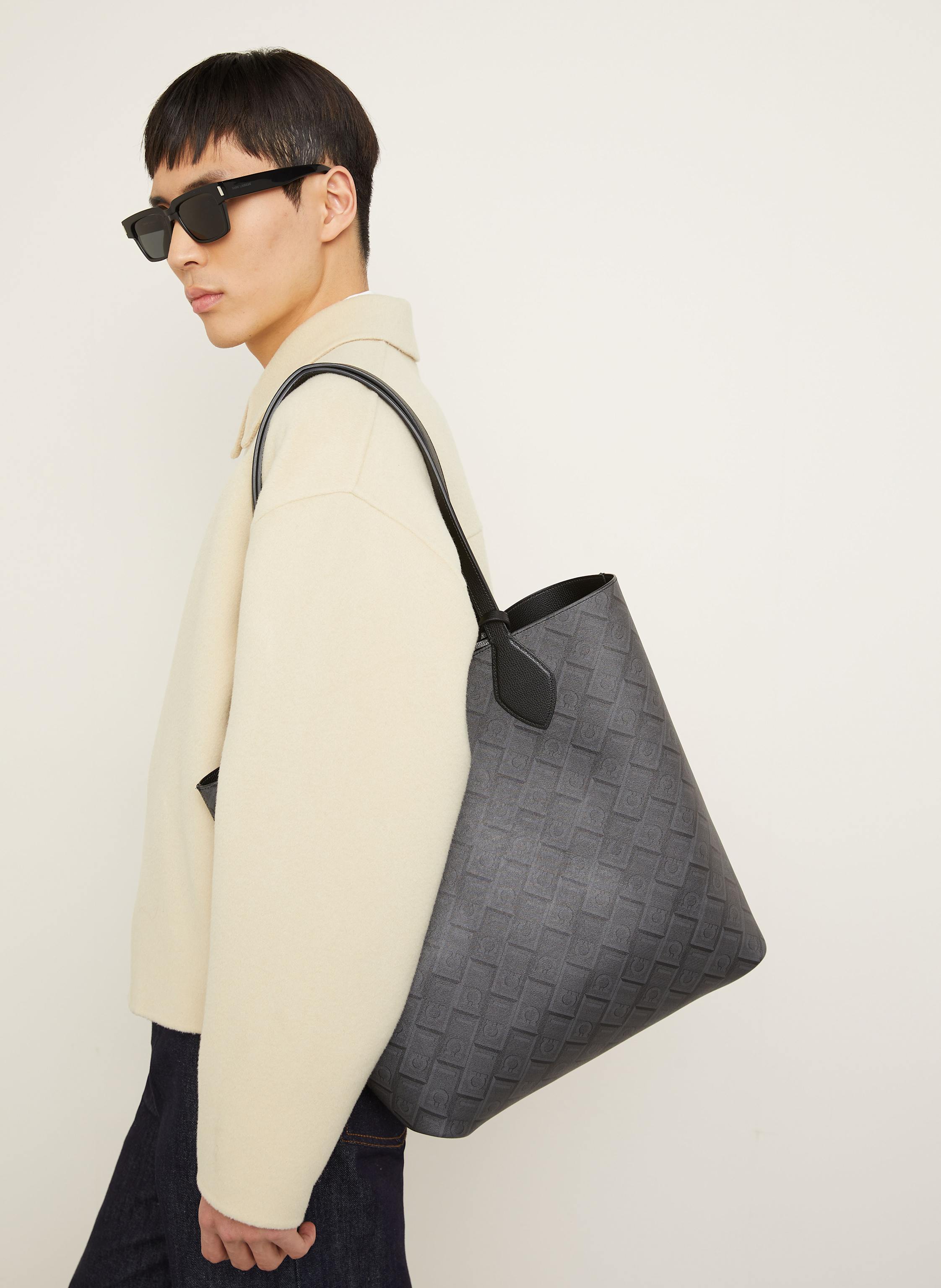 Thumbnail - Ferragamo Shopper Zum Wenden Mit Pouch schwarz