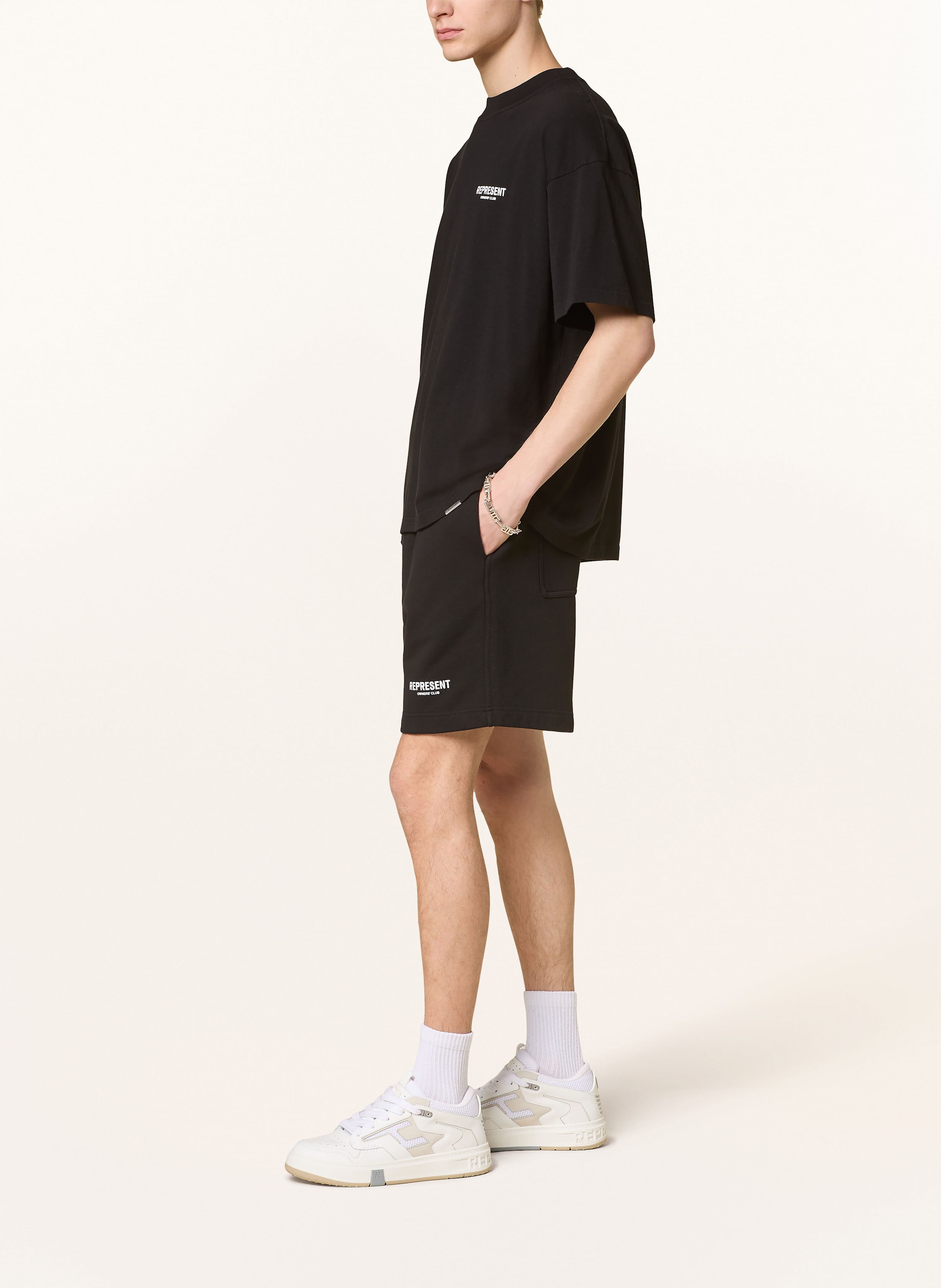 Thumbnail - Represent Sweatshorts schwarz