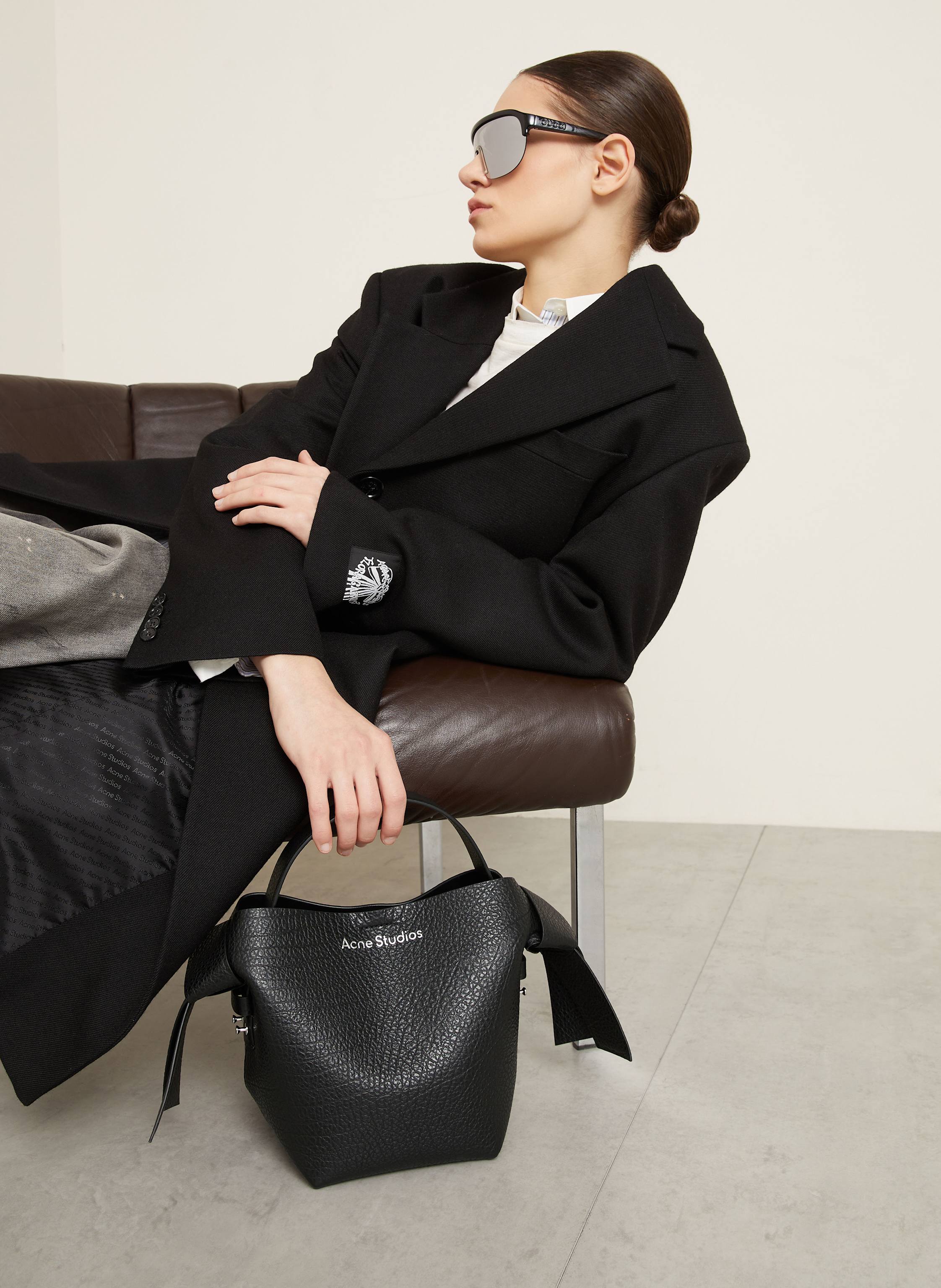 Thumbnail - Acne Studios Umhängetasche schwarz