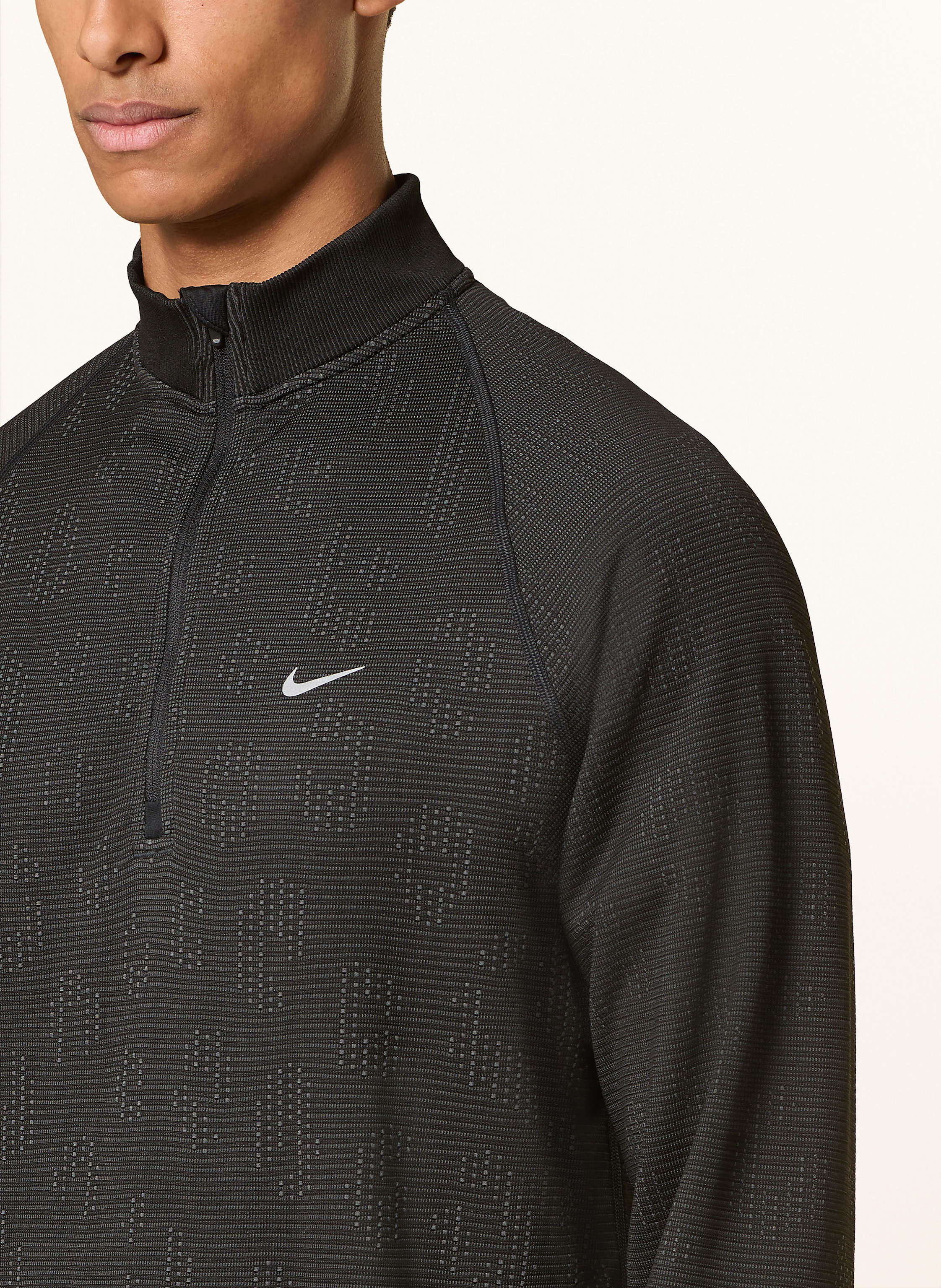 Thumbnail - Nike Laufshirt Pinnacle Running Division schwarz