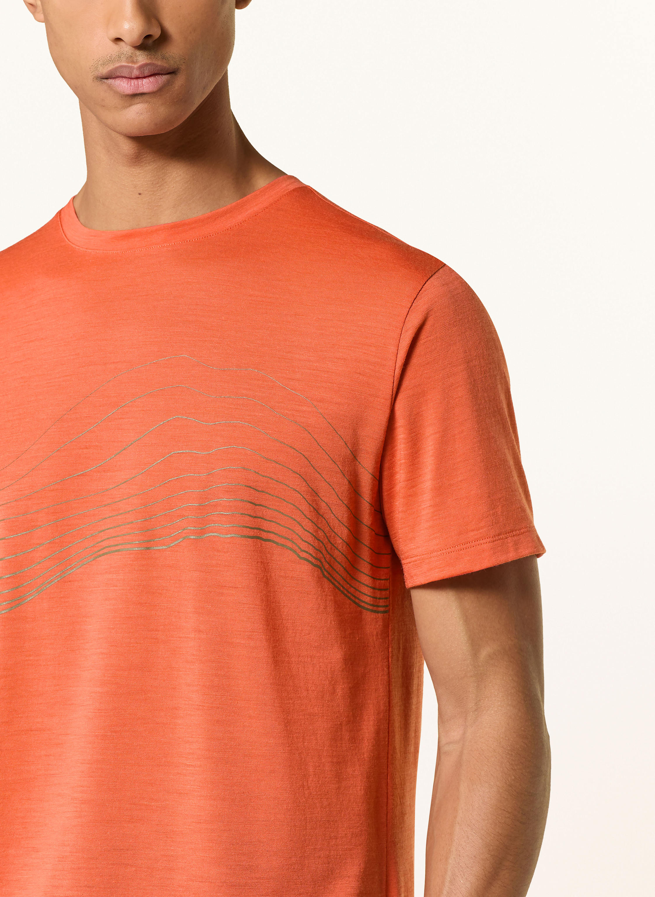 Thumbnail - Me°Ru' T-Shirt Bustos orange