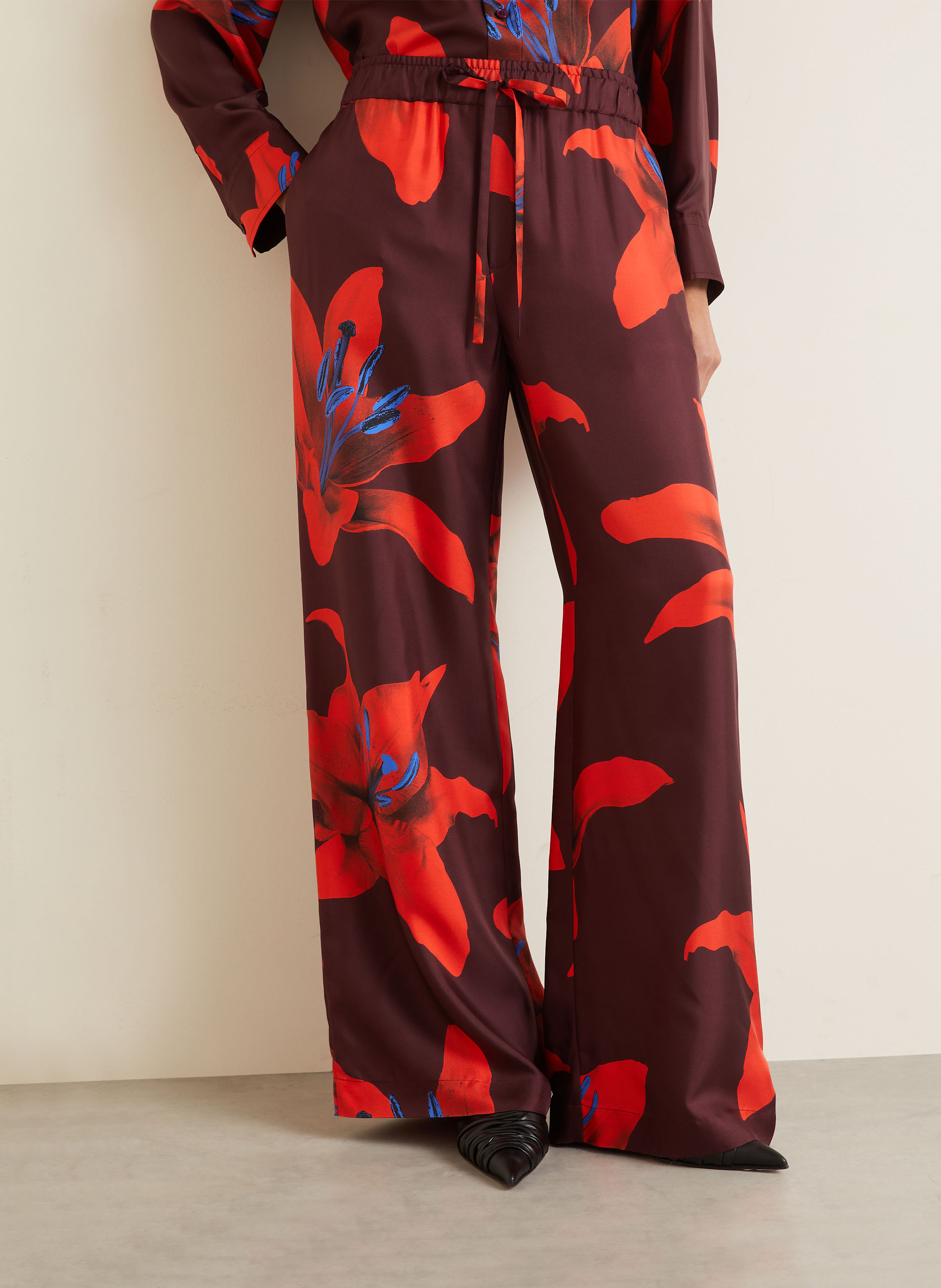 Thumbnail - Mcqueen Marlenehose Aus Seide rot
