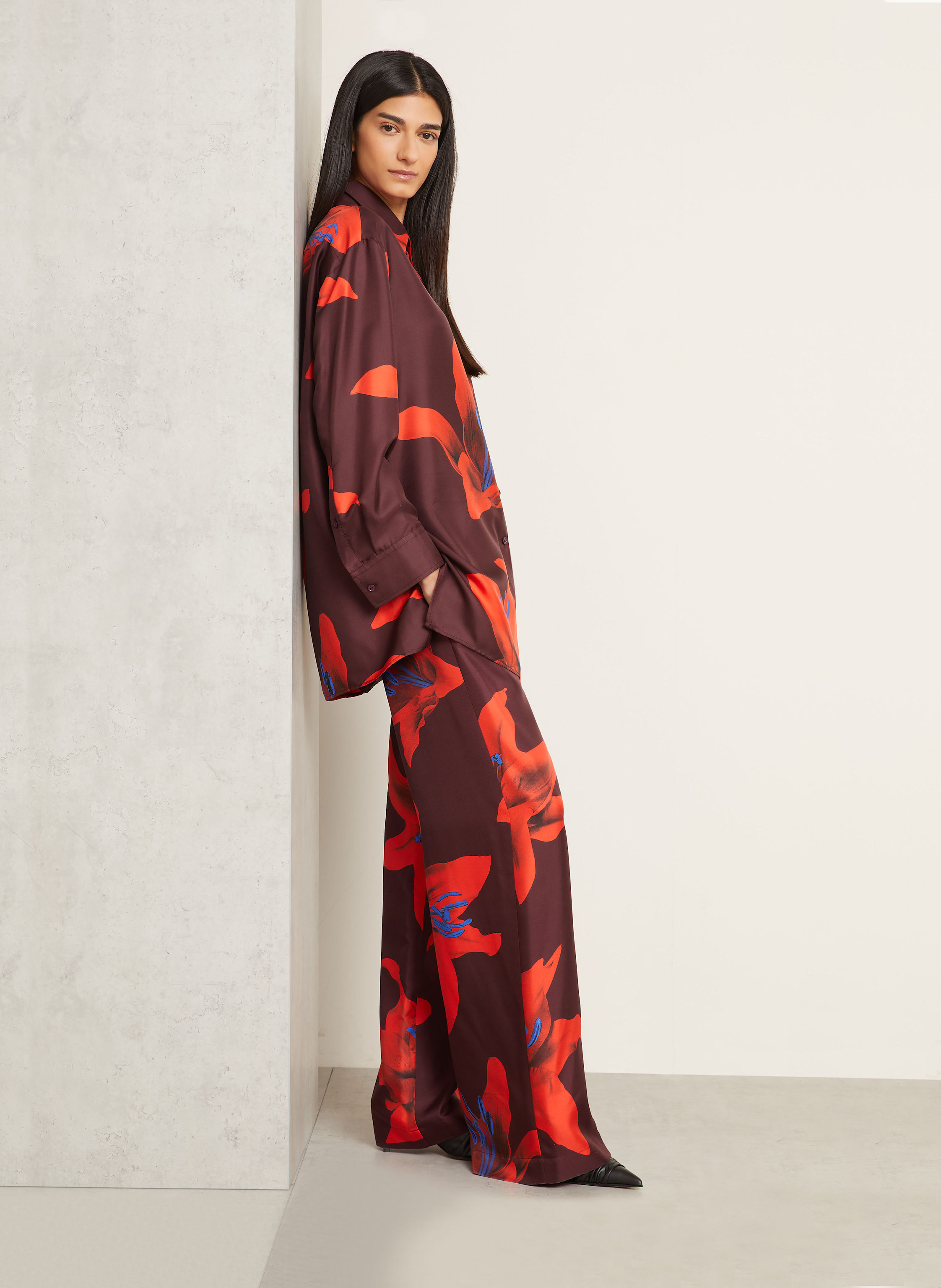 Thumbnail - Mcqueen Marlenehose Aus Seide rot