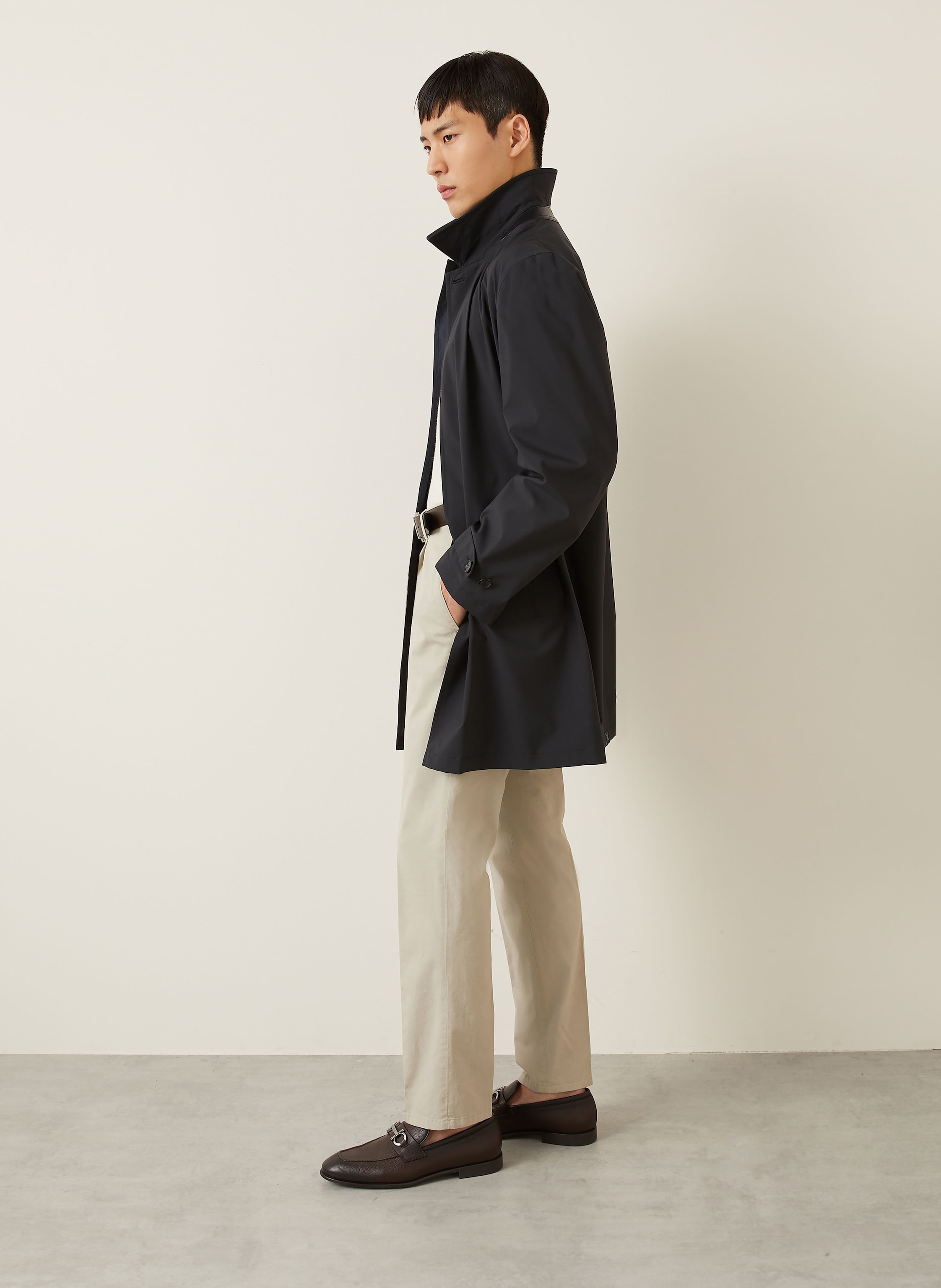 Thumbnail - Brioni Chino Extra Slim Fit beige