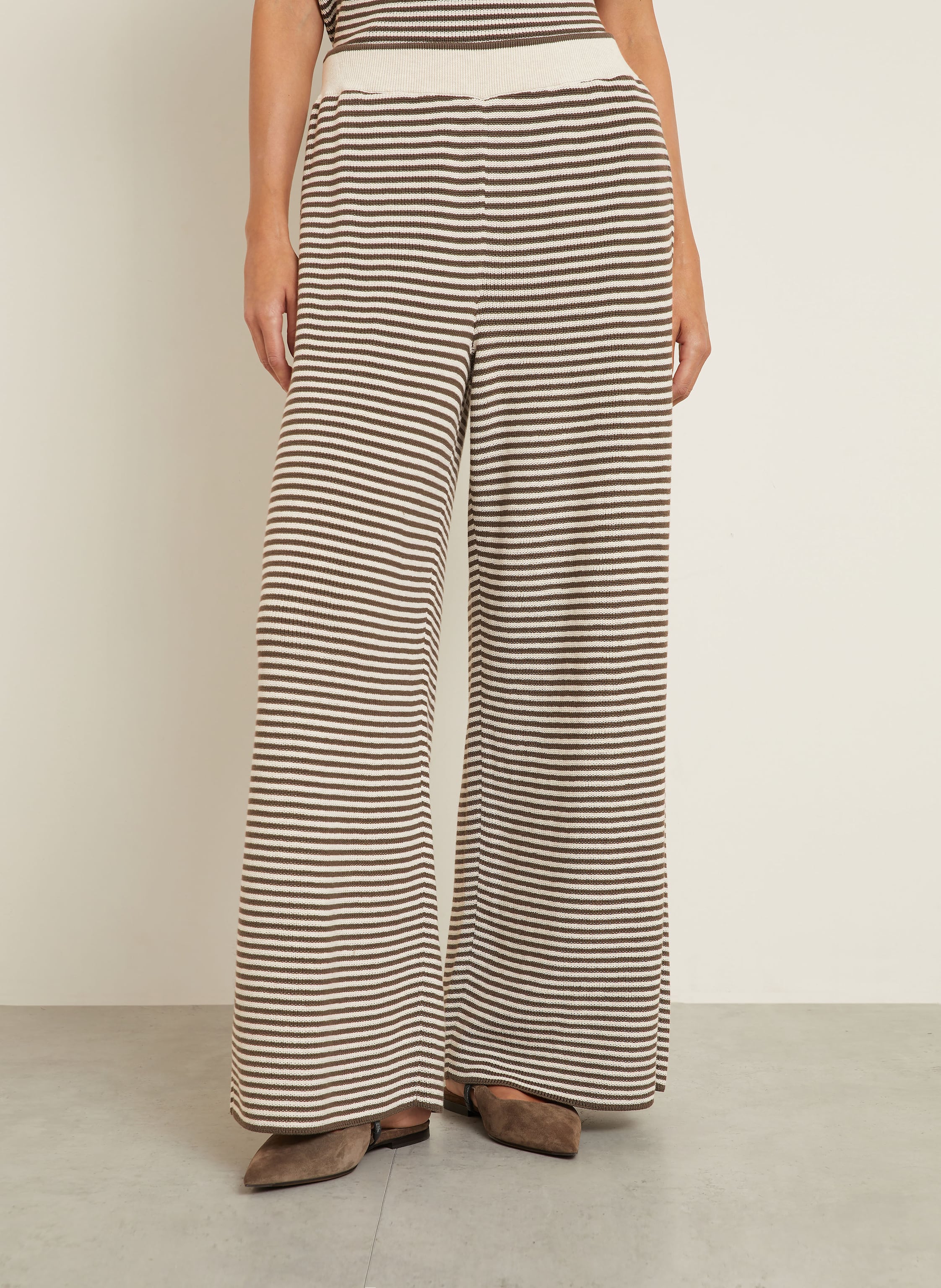 Thumbnail - Brunello Cucinelli Strickhose beige