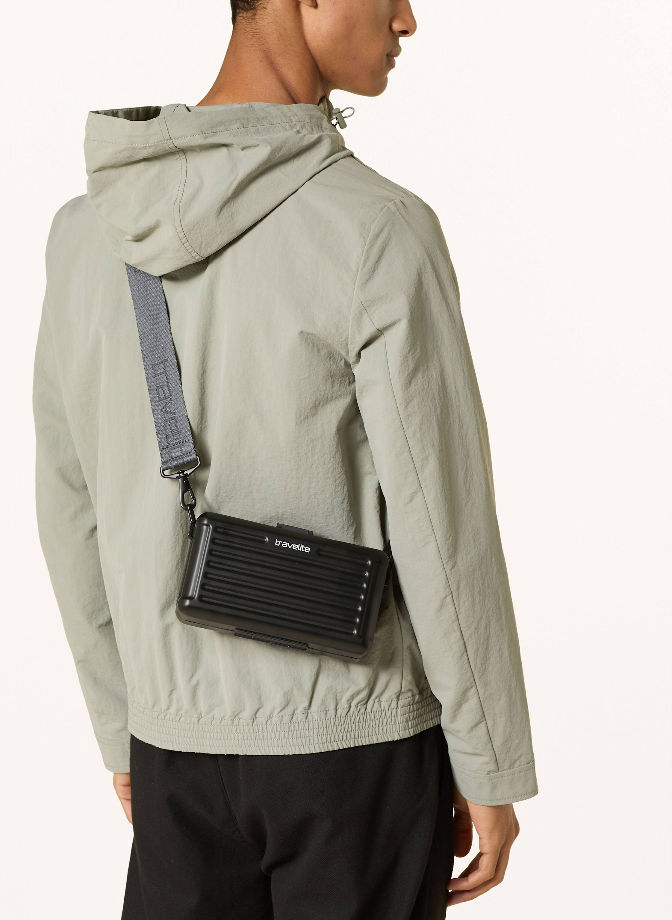 Thumbnail - Travelite Umhängetasche Next schwarz