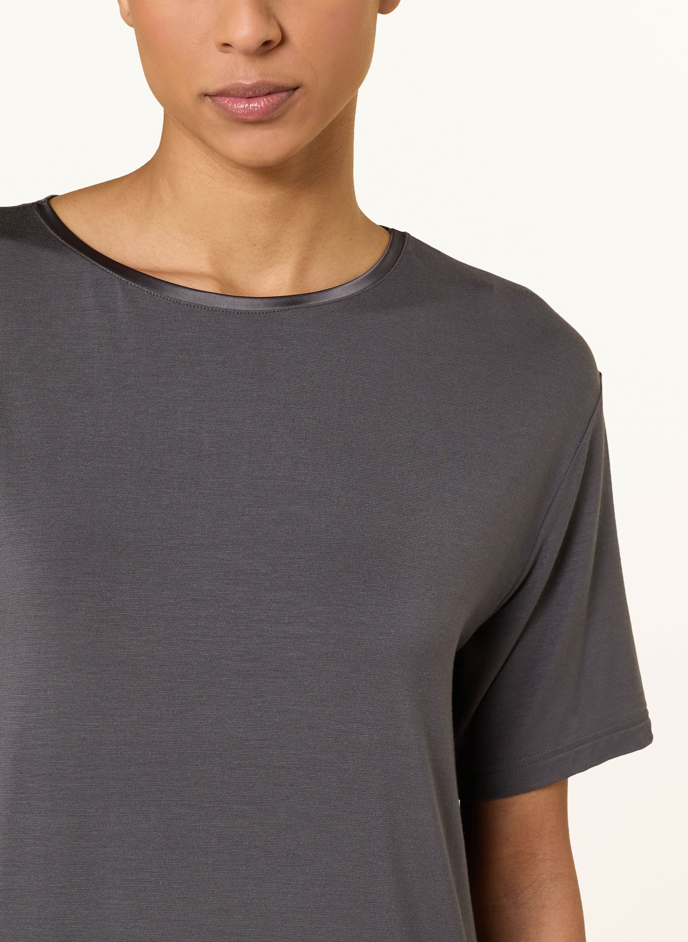 Thumbnail - Mey Nachthemd Serie Pure Chic grau