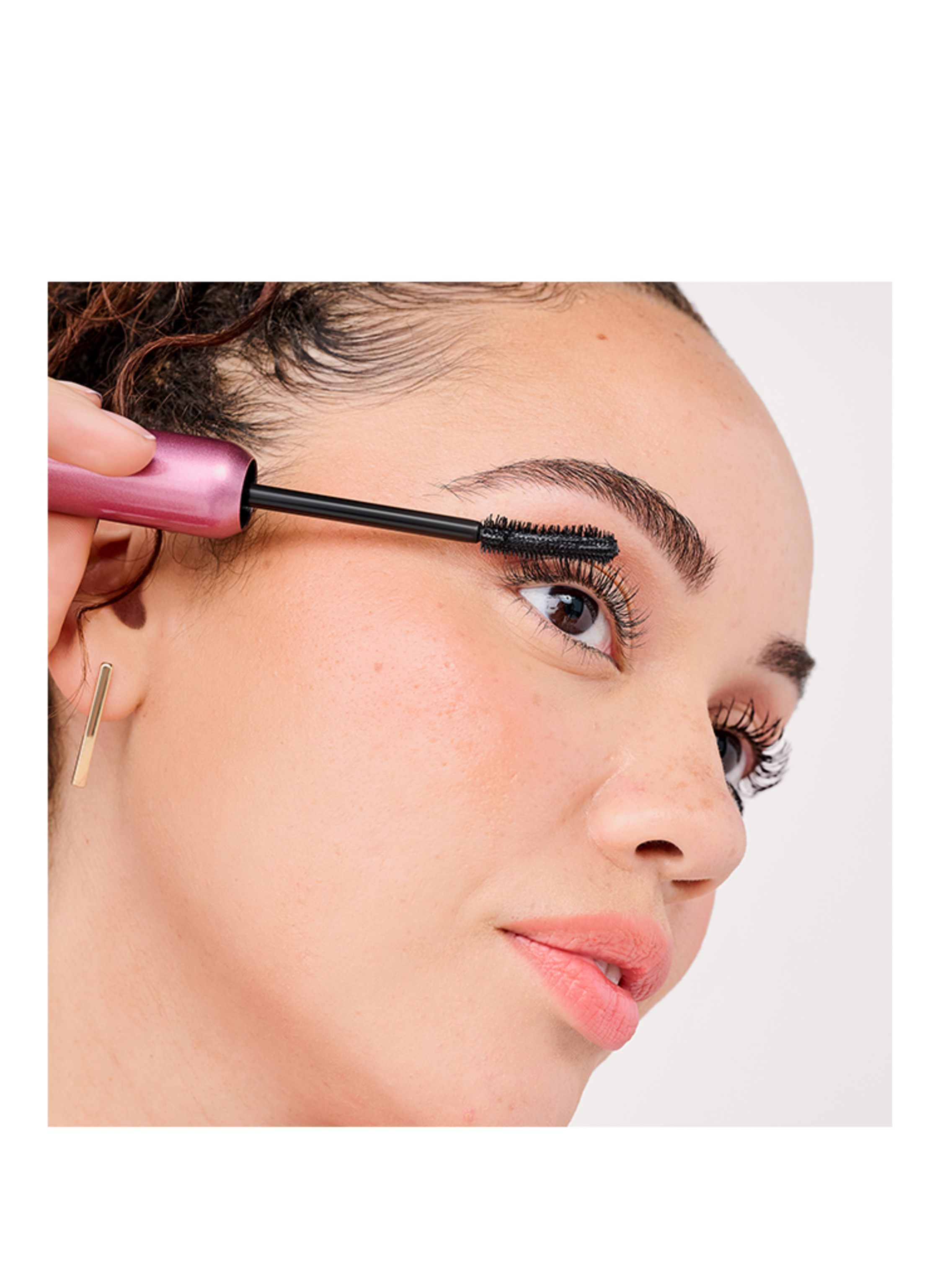 Thumbnail - Benefit Badgal Bounce Mascara