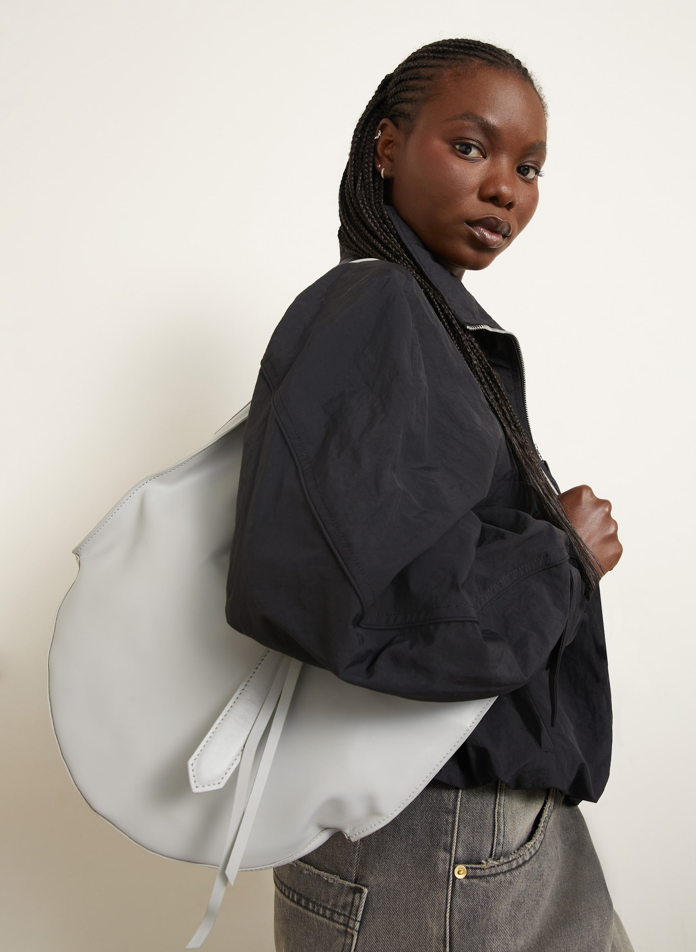 Thumbnail - Radica Studio Hobo-Bag Sunset Midi grau