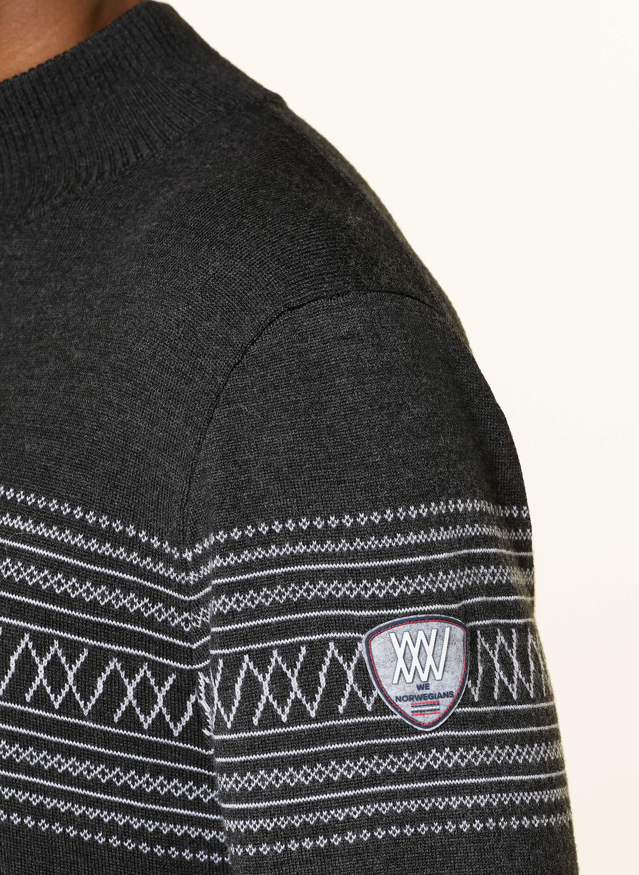 Thumbnail - We Norwegians Troyer Signature Aus Merinowolle schwarz