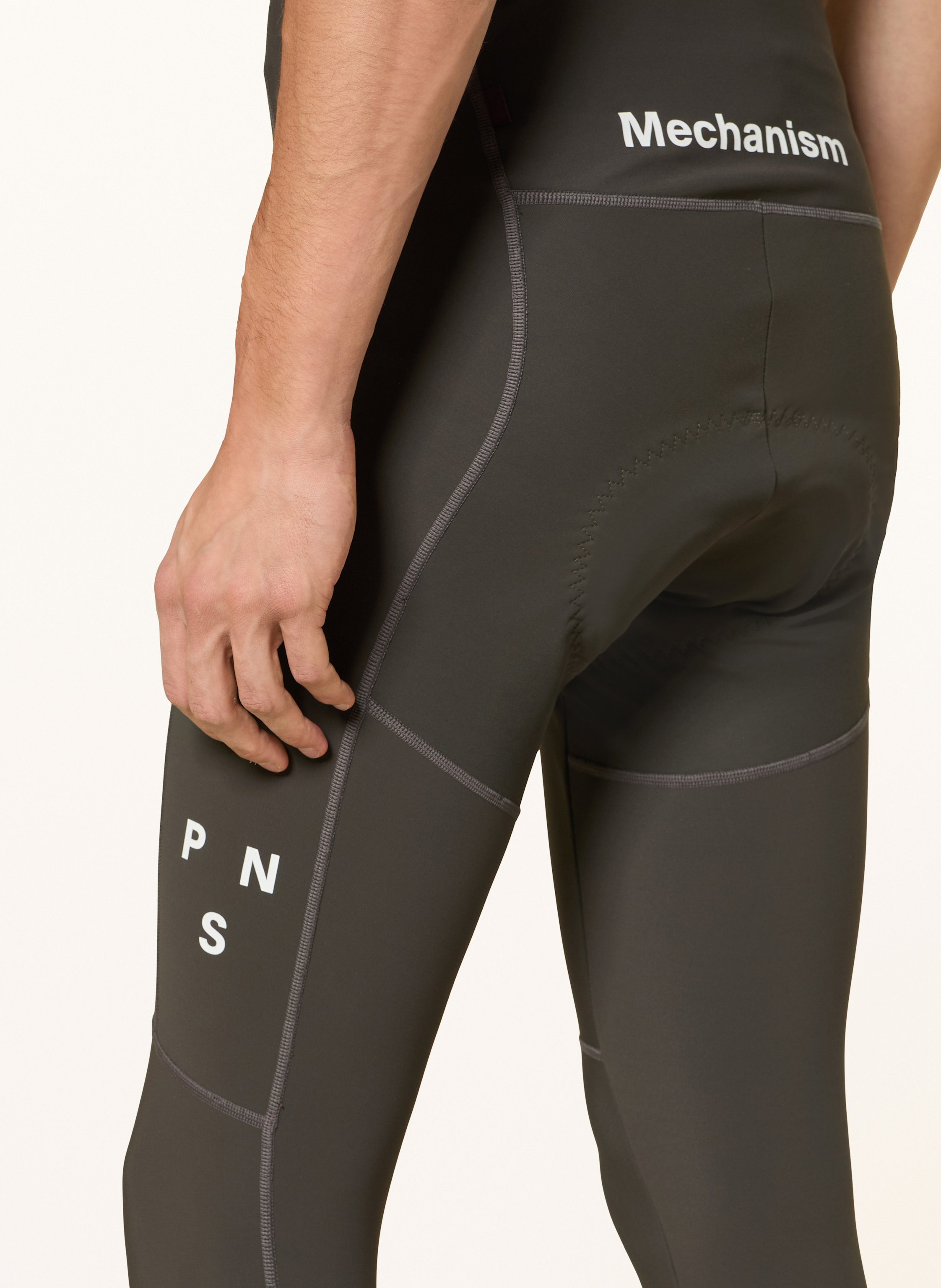 Thumbnail - Pas Normal Studios Gefütterte Radhose Mit Gepolstertem Einsatz Mechanism Deep Winter gruen