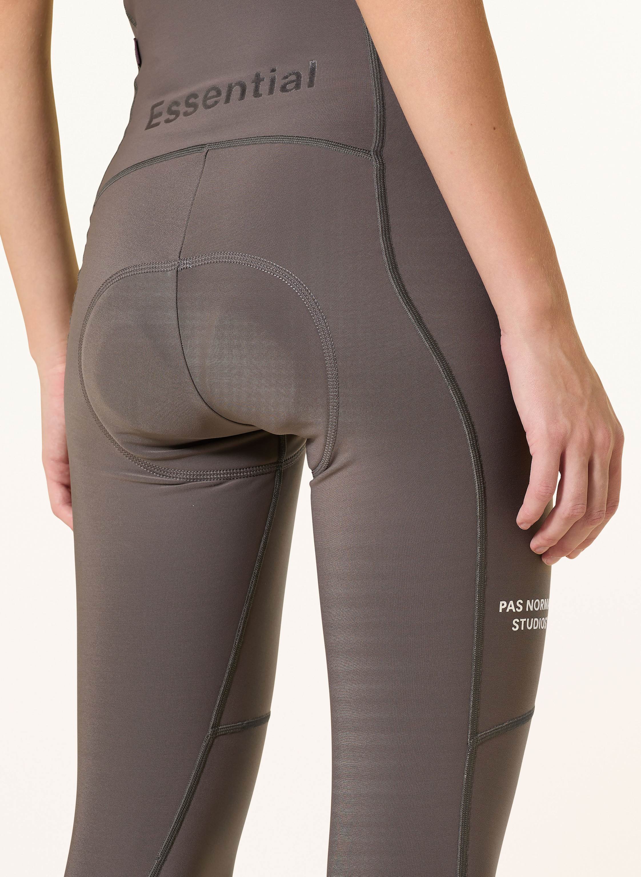 Thumbnail - Pas Normal Studios Thermo-Radhose Essential Thermal Long Mit Trägern Und Gepolstertem Einsatz grau