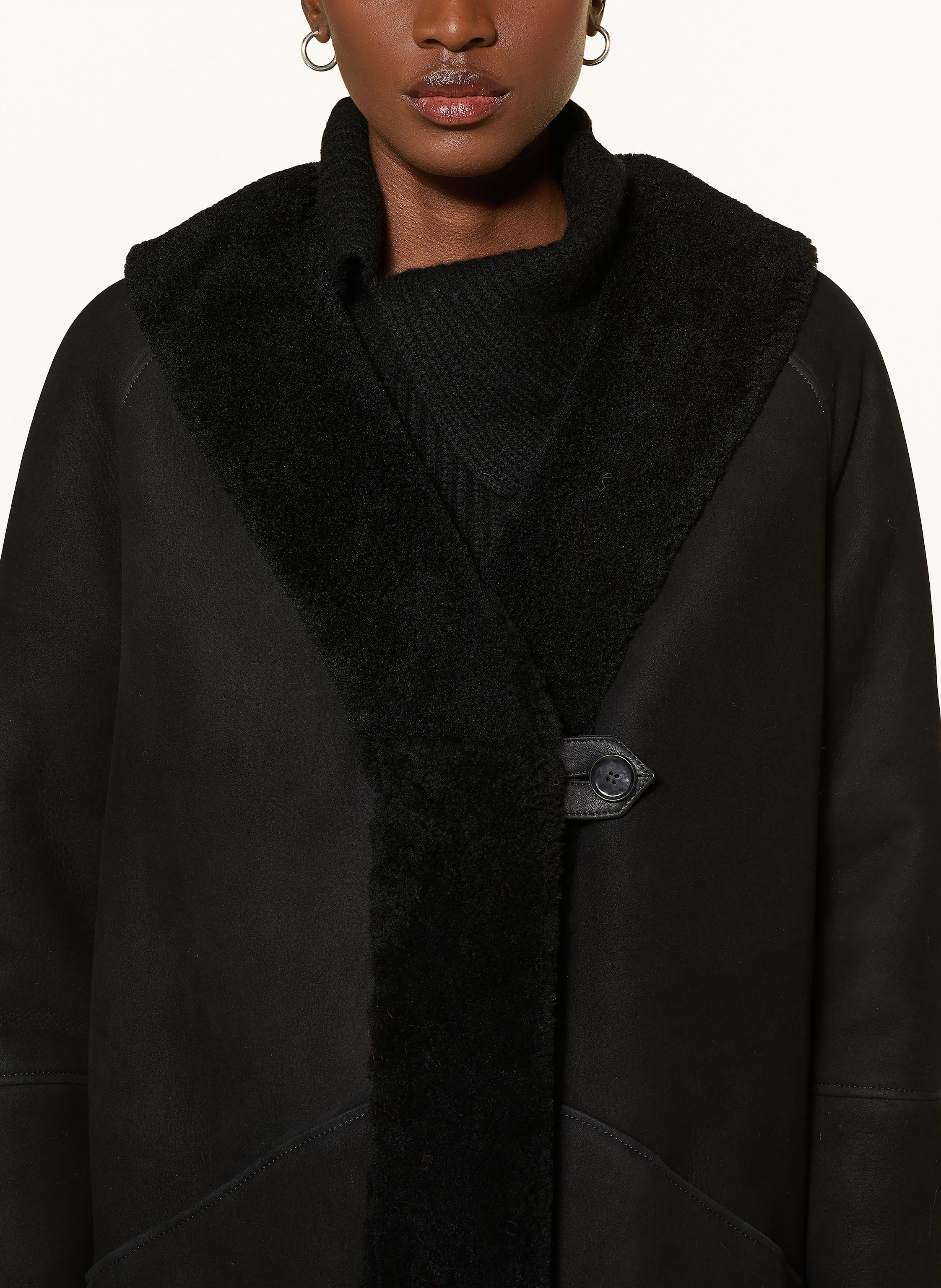 Thumbnail - Loulou De Saison Mantel Isak schwarz