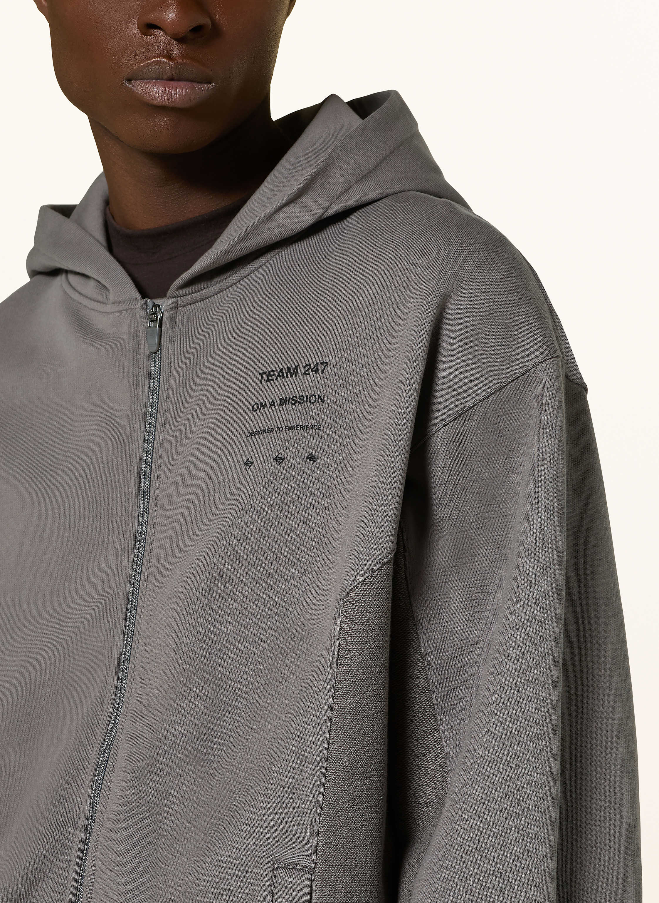 Thumbnail - 247 Represent Sweatjacke grau