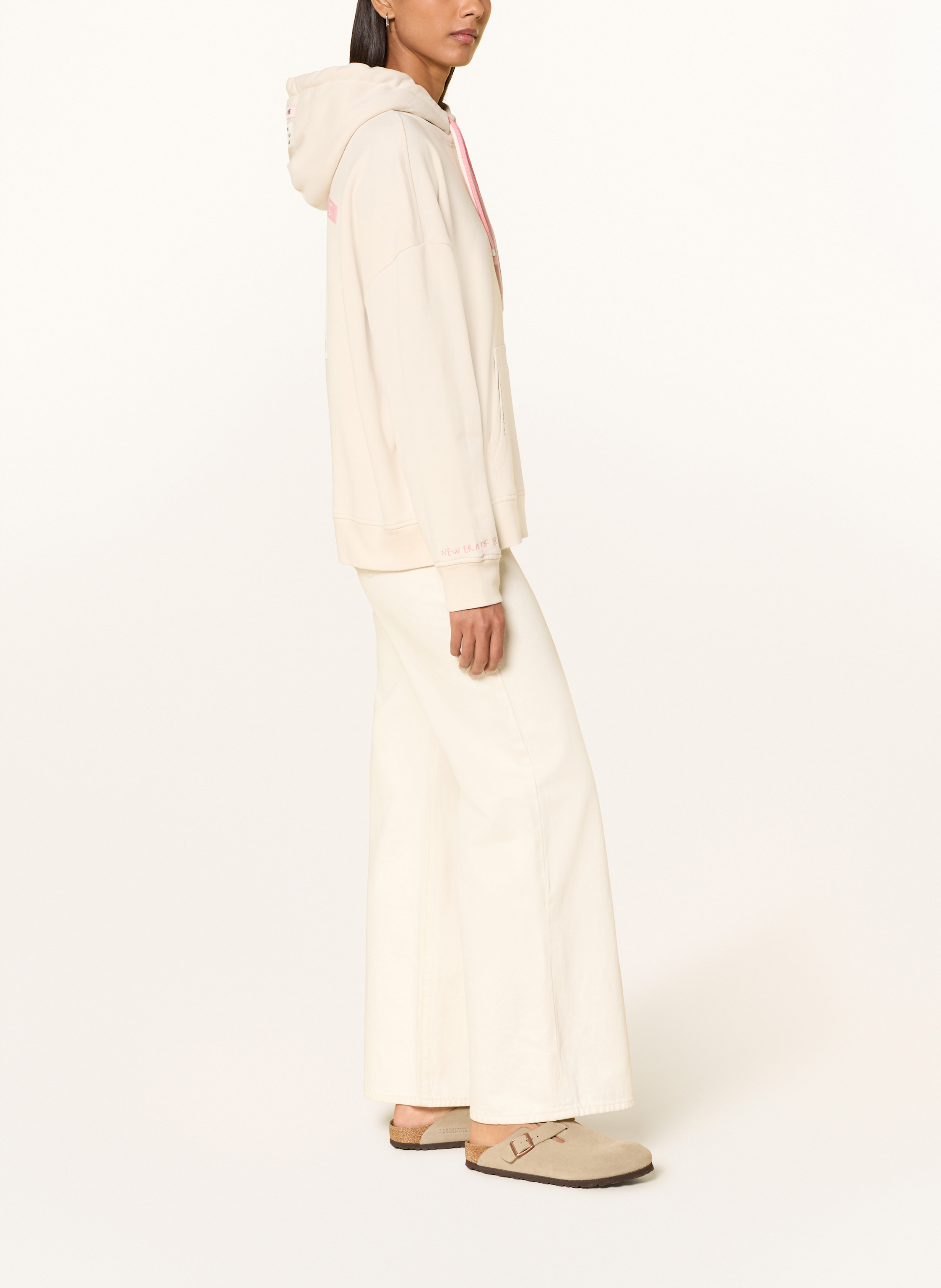 Thumbnail - Smith & Soul Hoodie beige