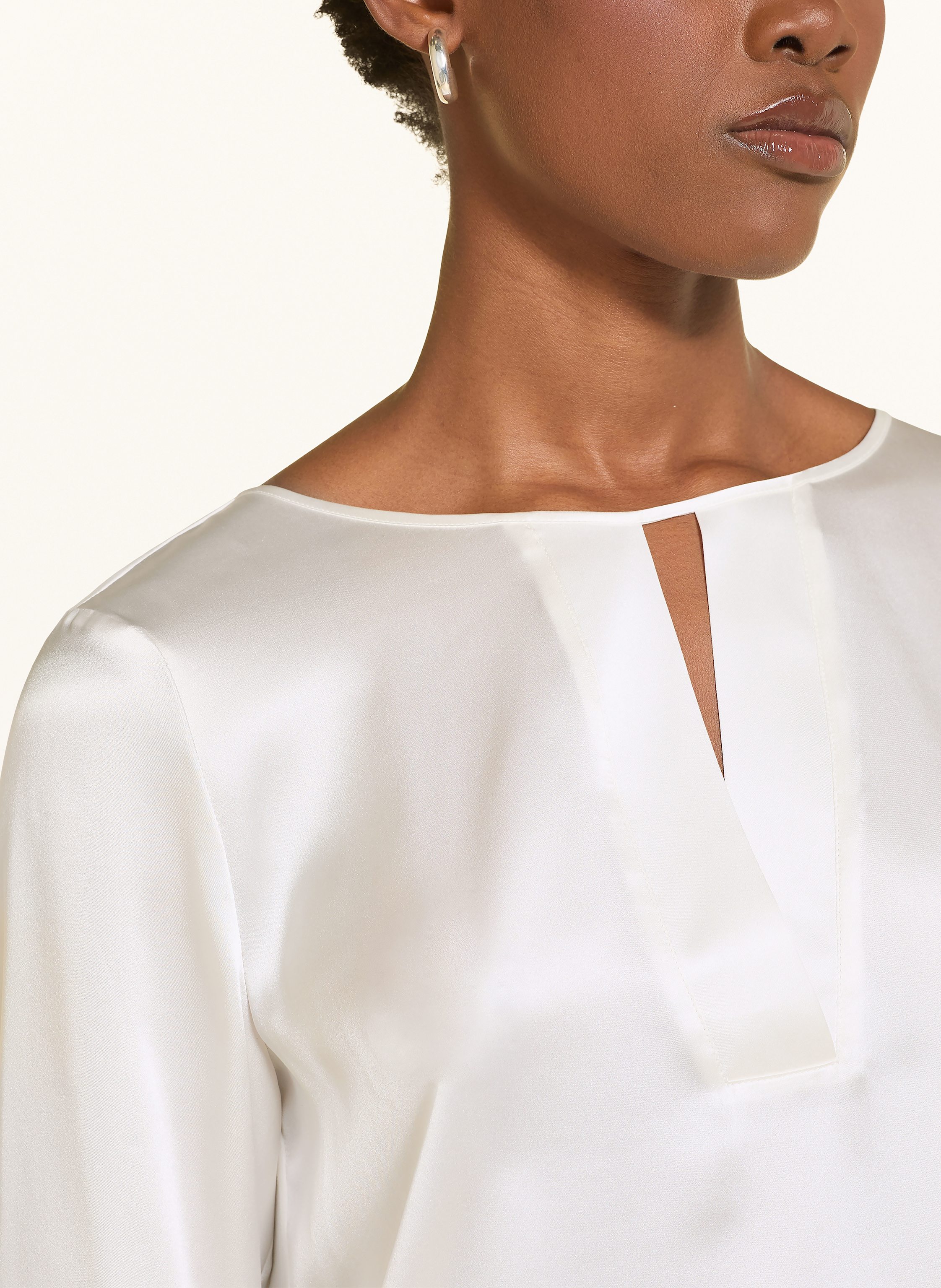 Thumbnail - Marc Cain Blusenshirt Aus Seide Im Materialmix weiss