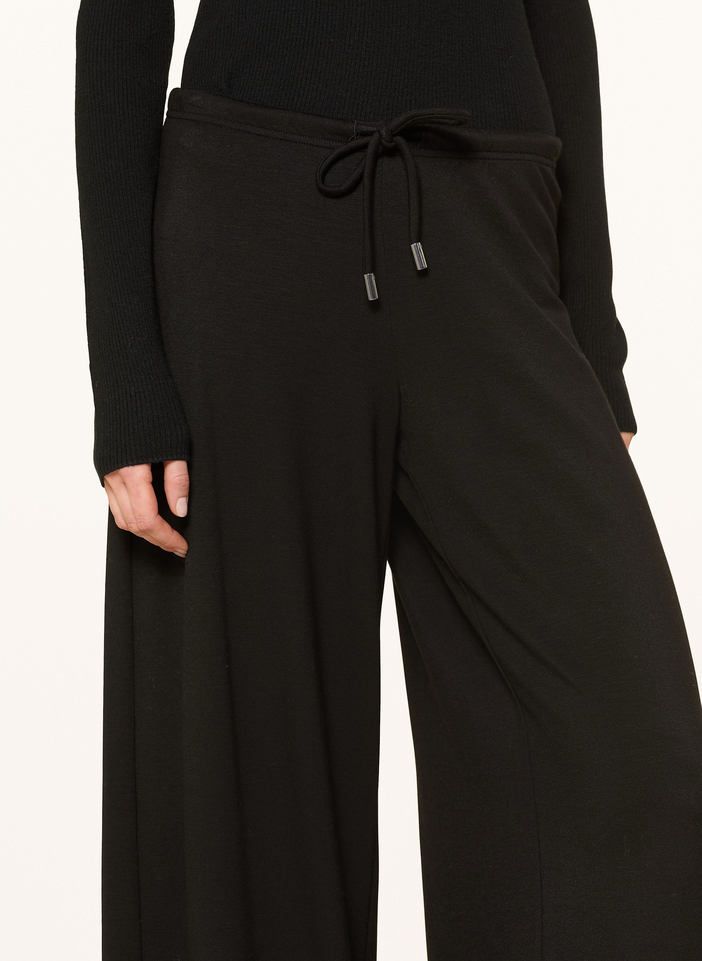 Thumbnail - Black Palms Hose Zusie Im Jogging-Stil schwarz