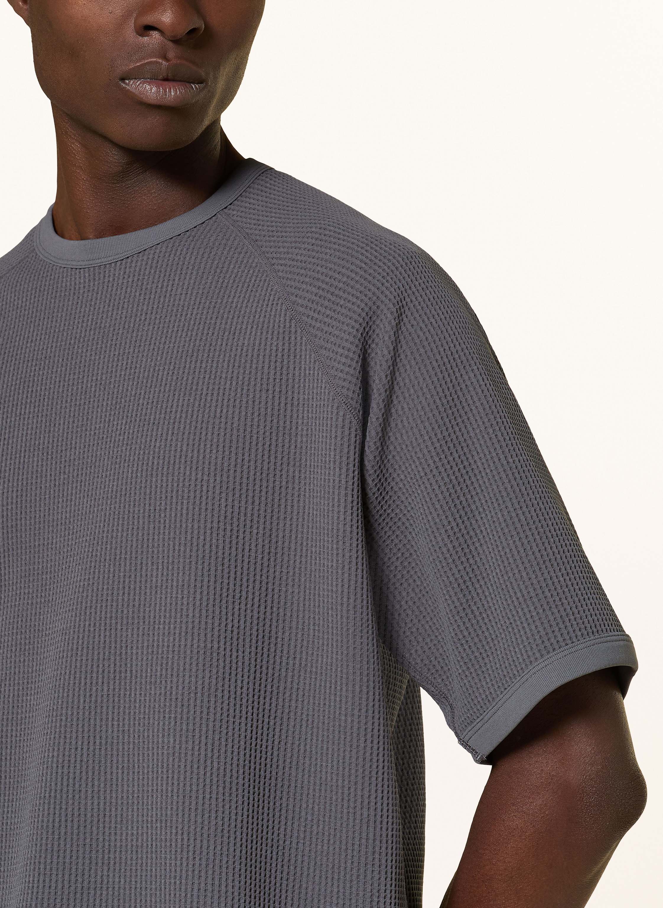 Thumbnail - Goldwin T-Shirt Wf Light grau