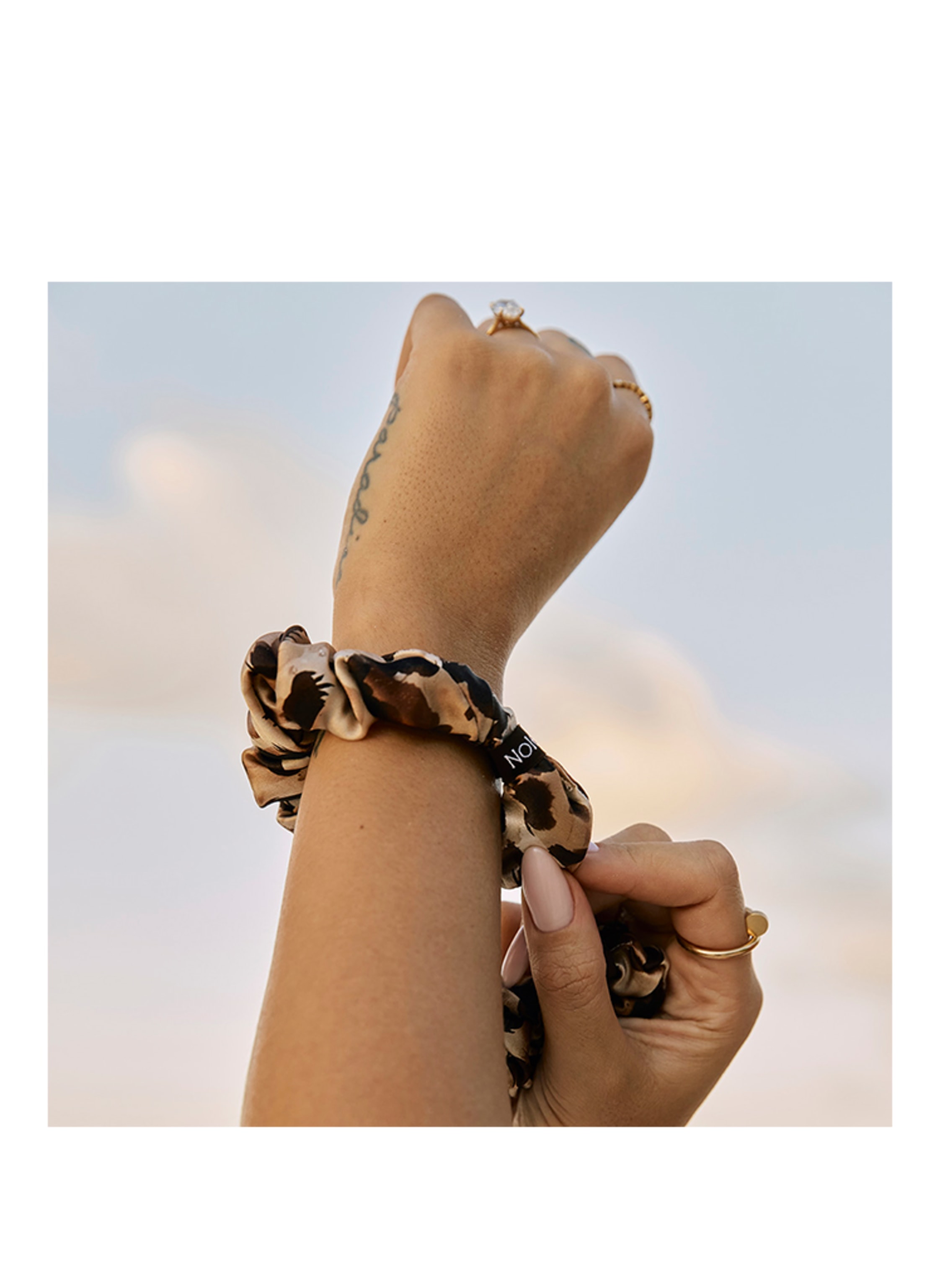 Thumbnail - Noles Scrunchie Set